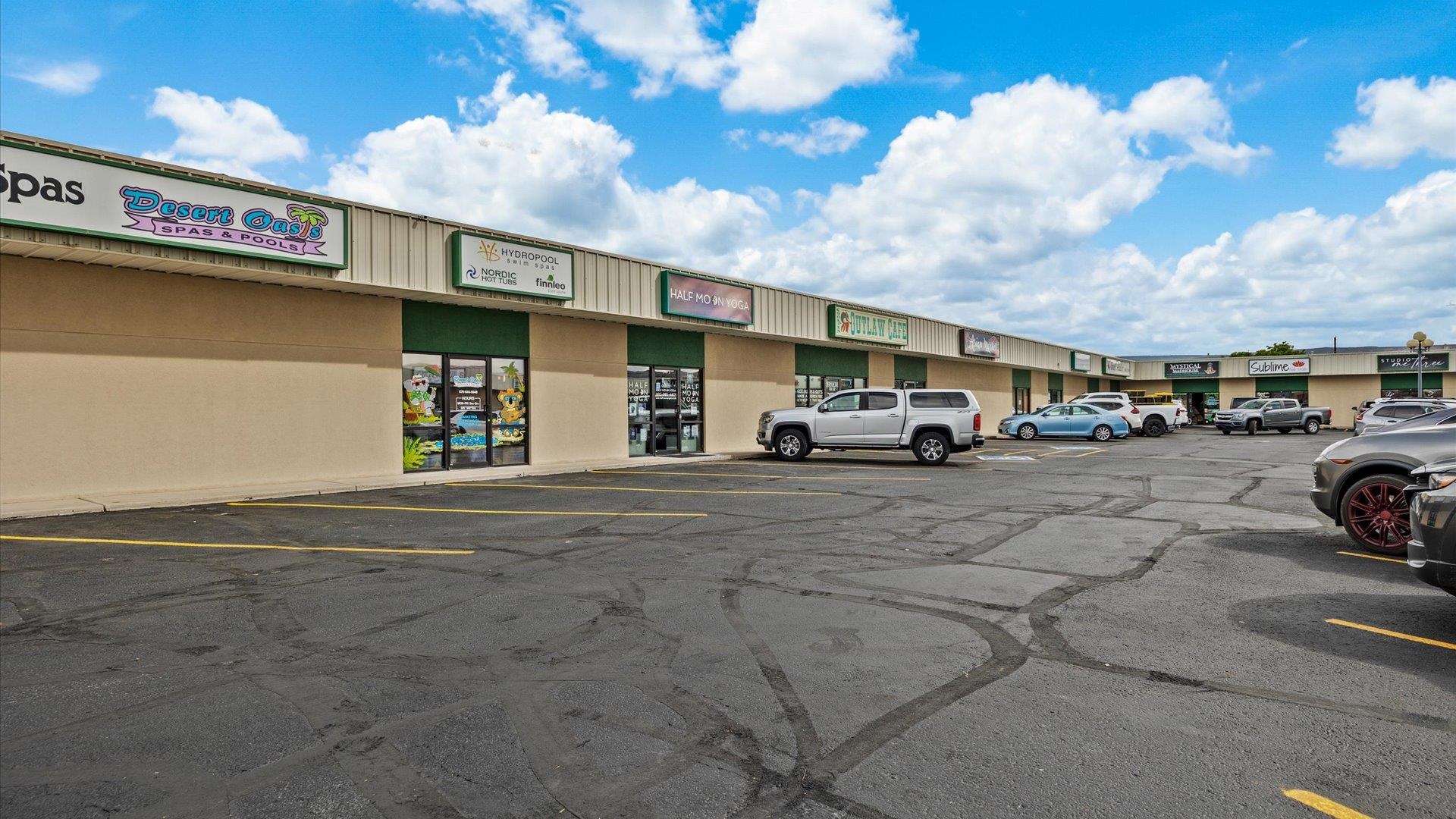2493 Highway 6&50 Unit: 4