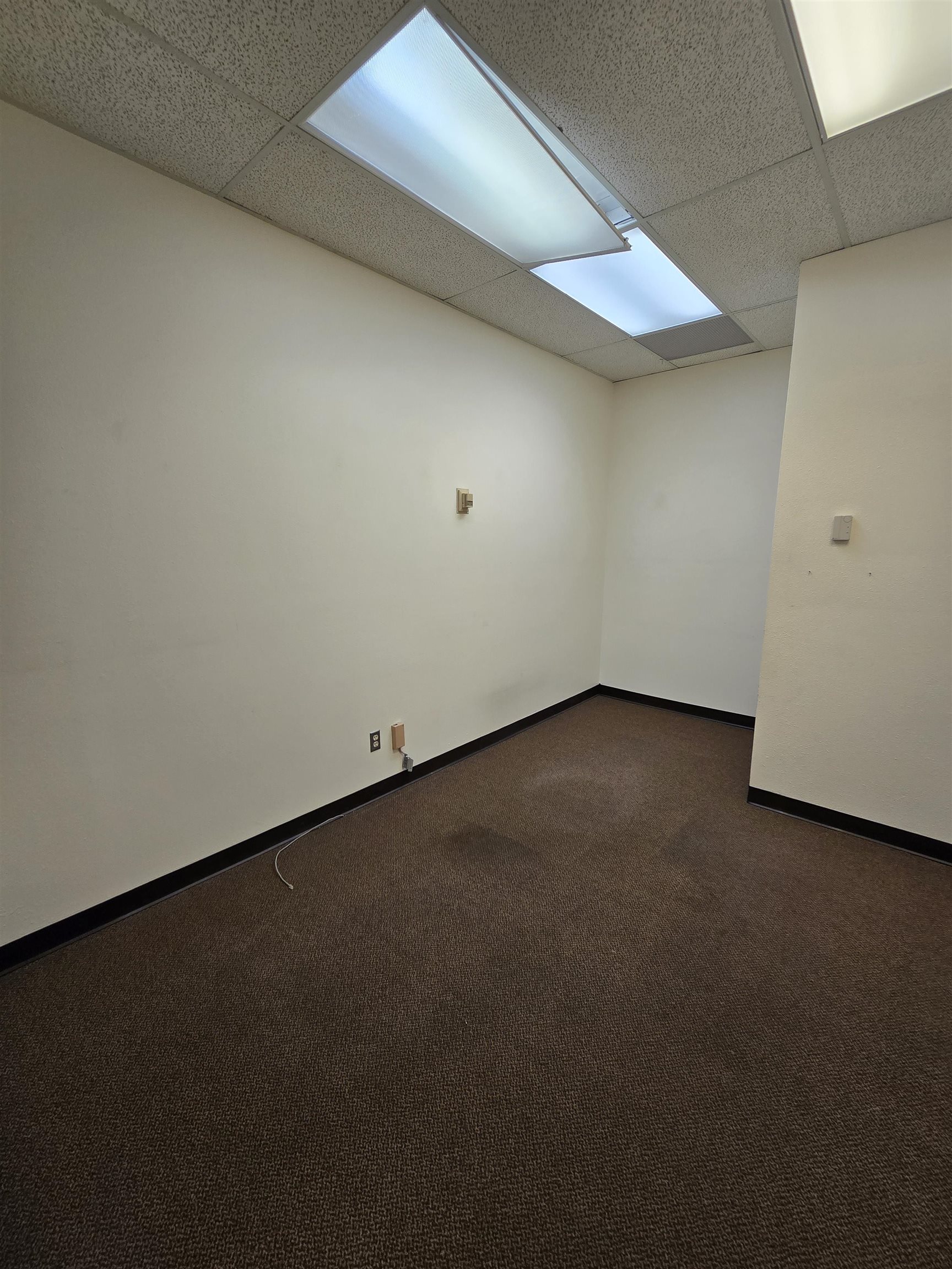 2829 North Avenue Unit: 102