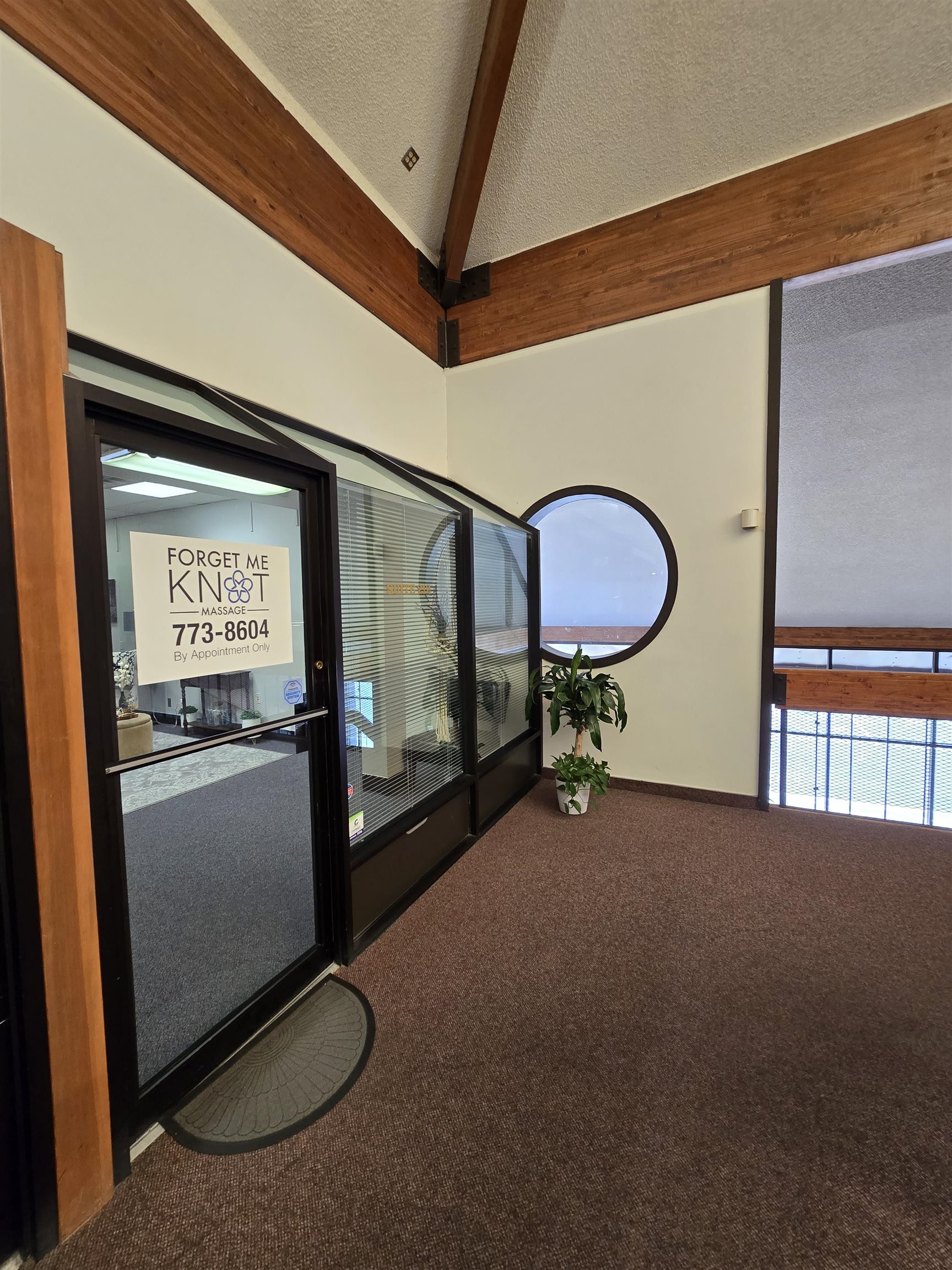 2829 North Avenue Unit: 212