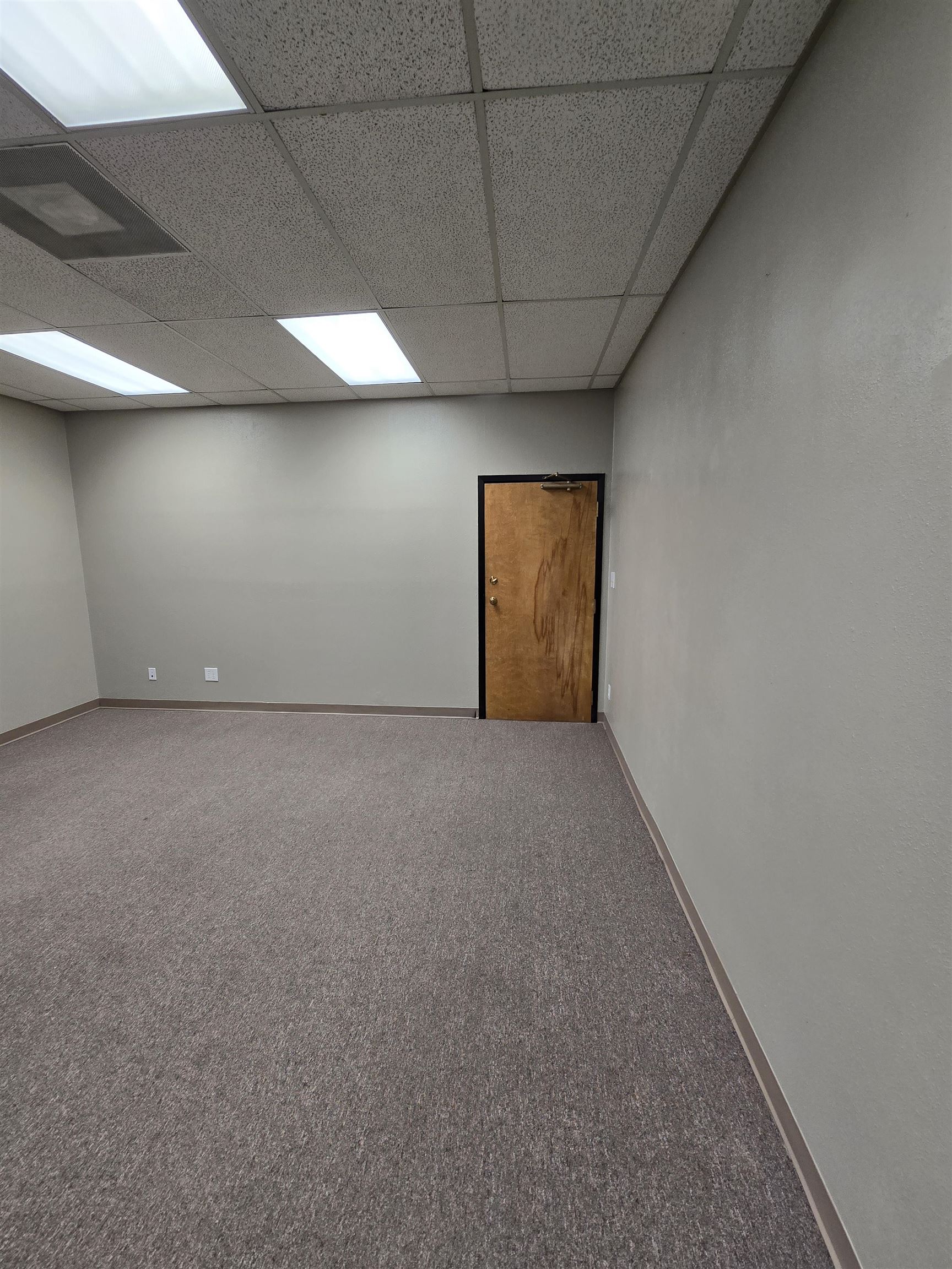 2829 North Avenue Unit: 204