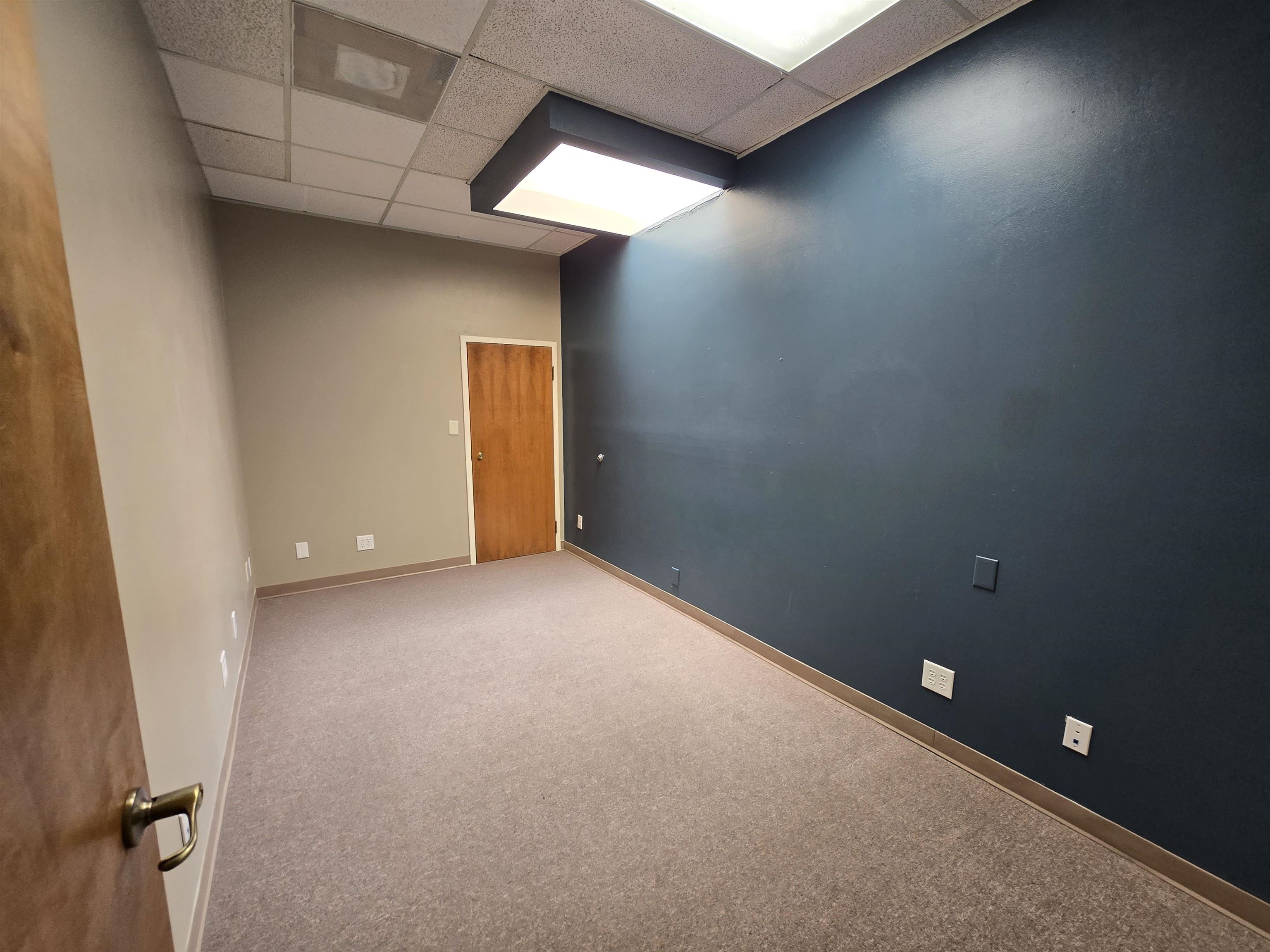 2829 North Avenue Unit: 204