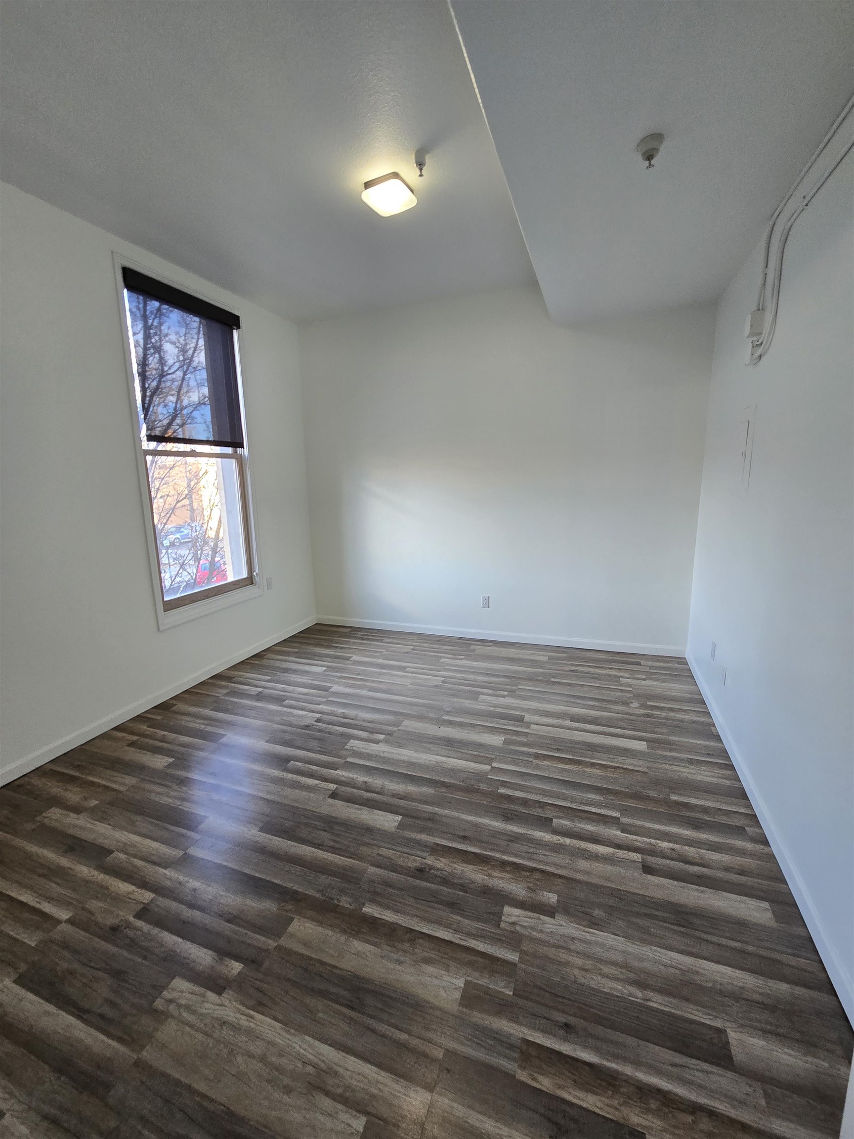 359 Colorado Avenue Unit: 203 B