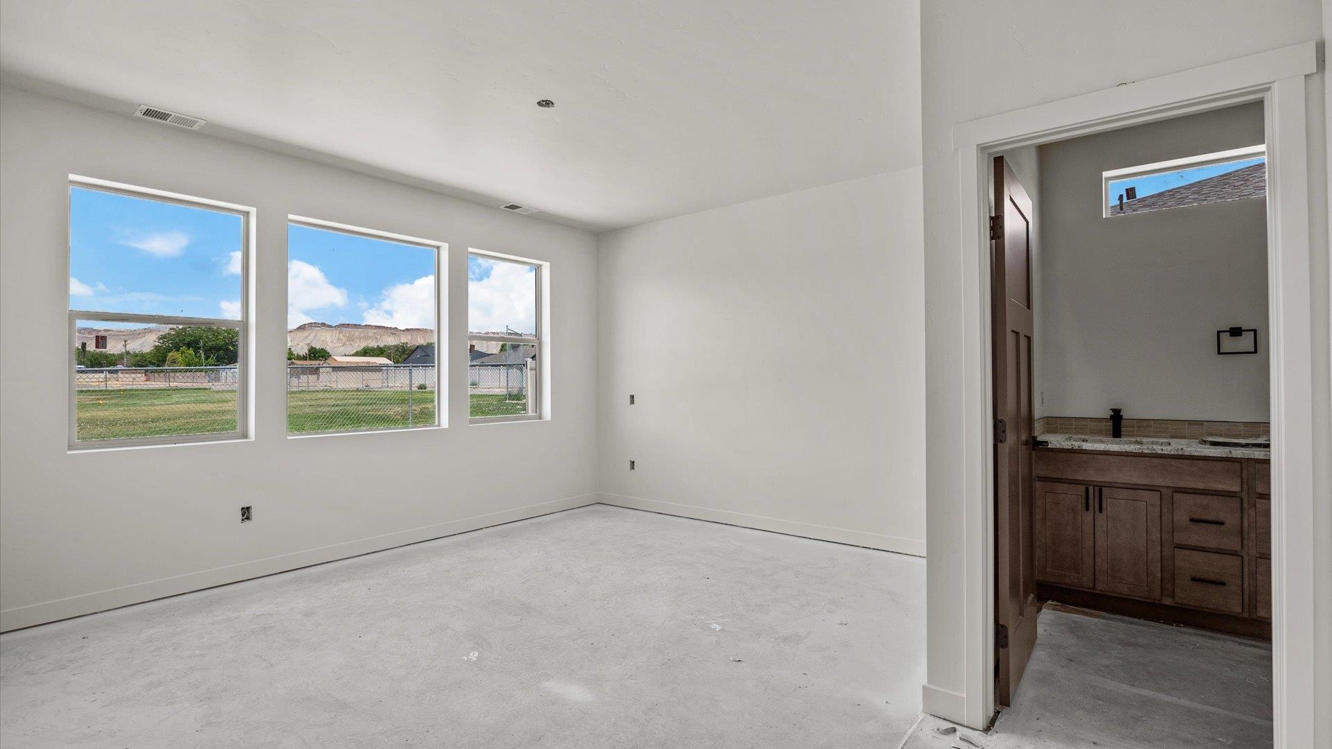 3072 Thunderhead Way