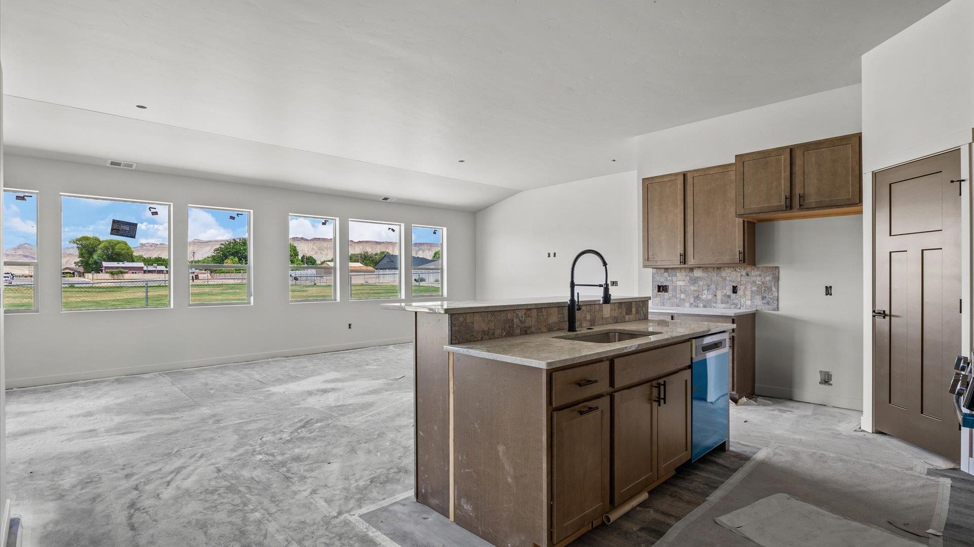 3072 Thunderhead Way