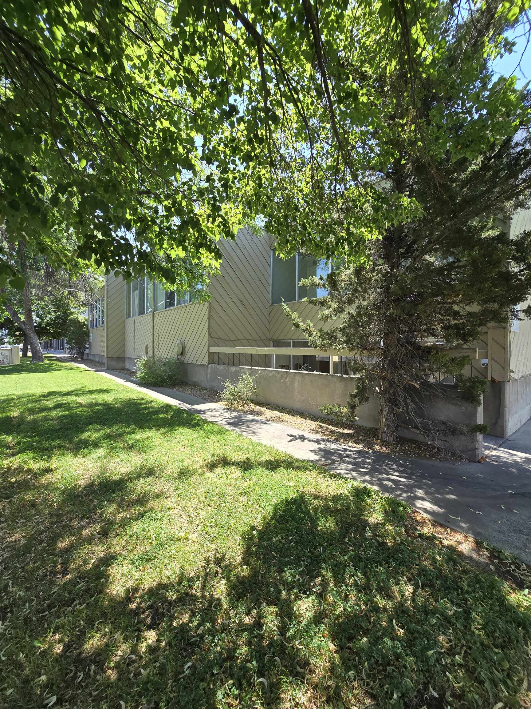 1000 N 9th Street Unit: 37 A