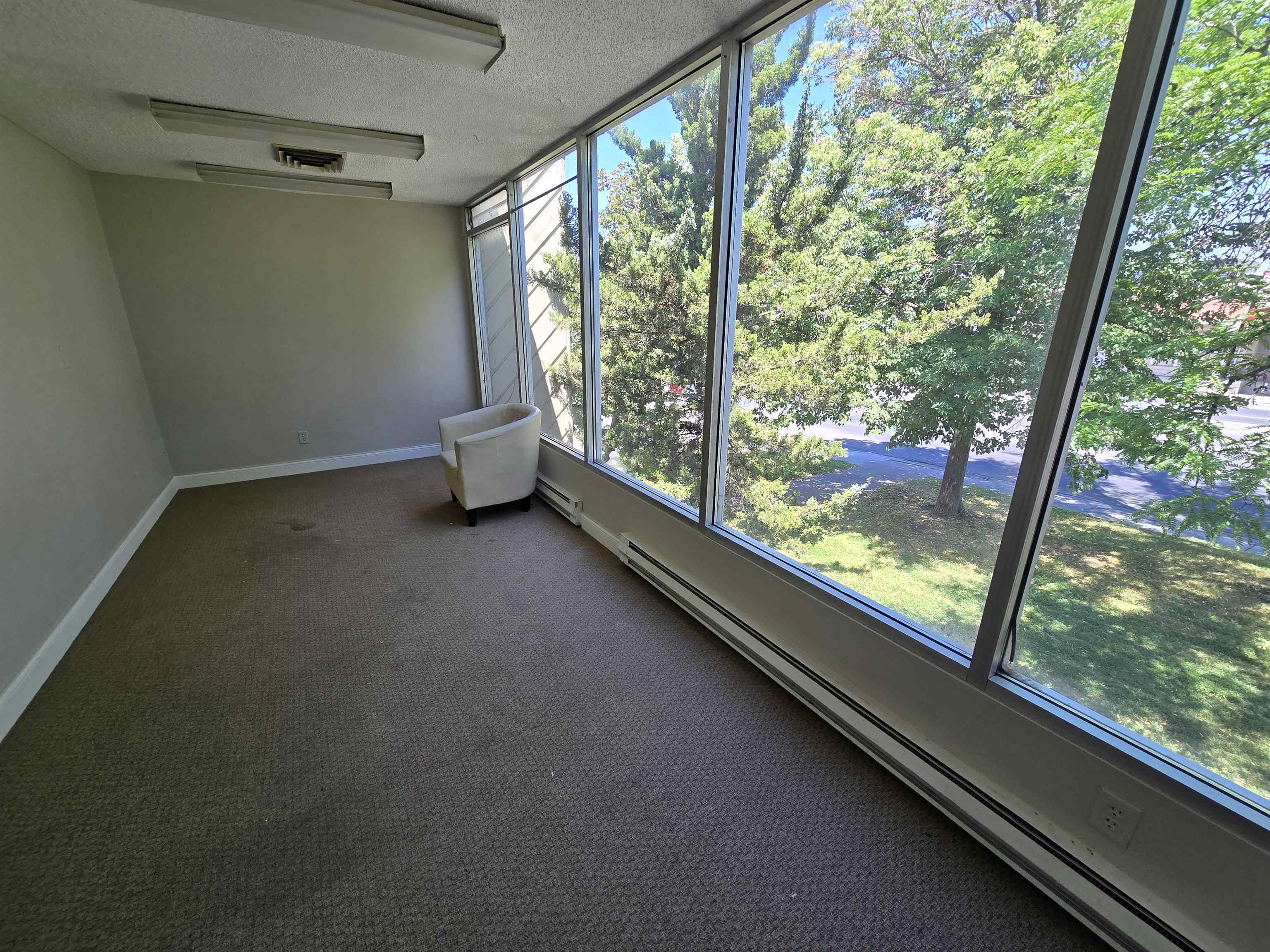 1000 N 9th Street Unit: 37 A
