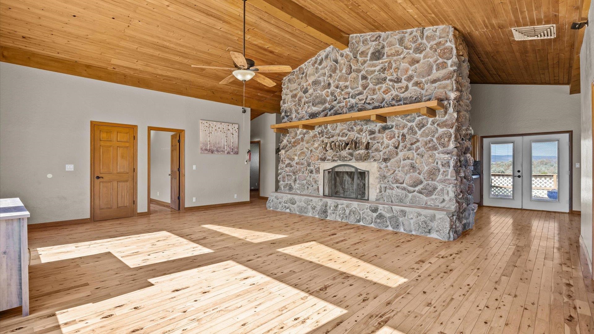 2410 Purdy Mesa Road