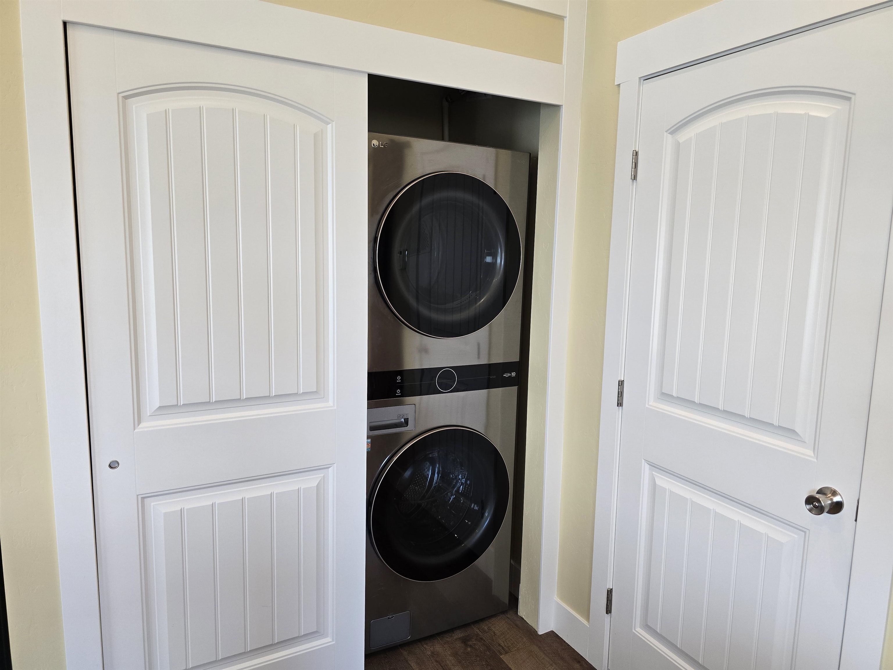 1853 Broadway Unit: A