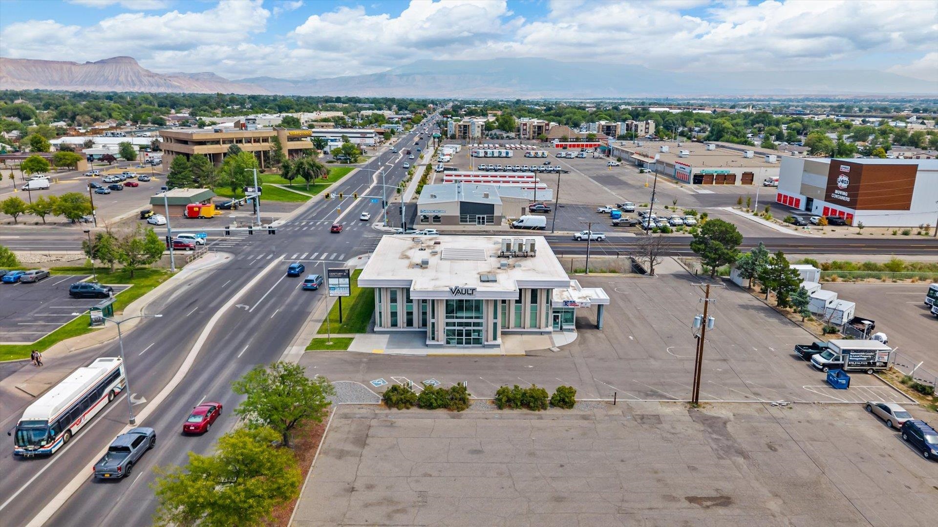 2755 North Avenue Unit: 110