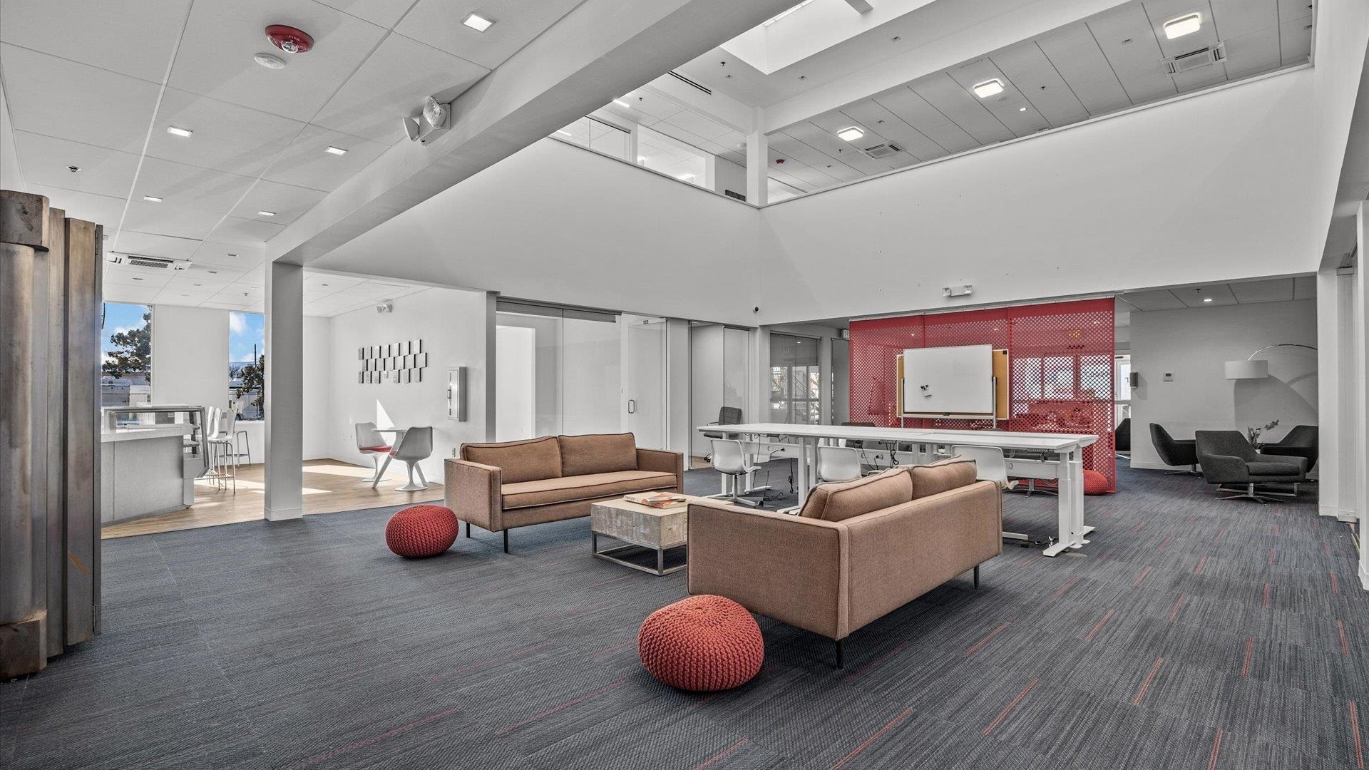 2755 North Avenue Unit: 122