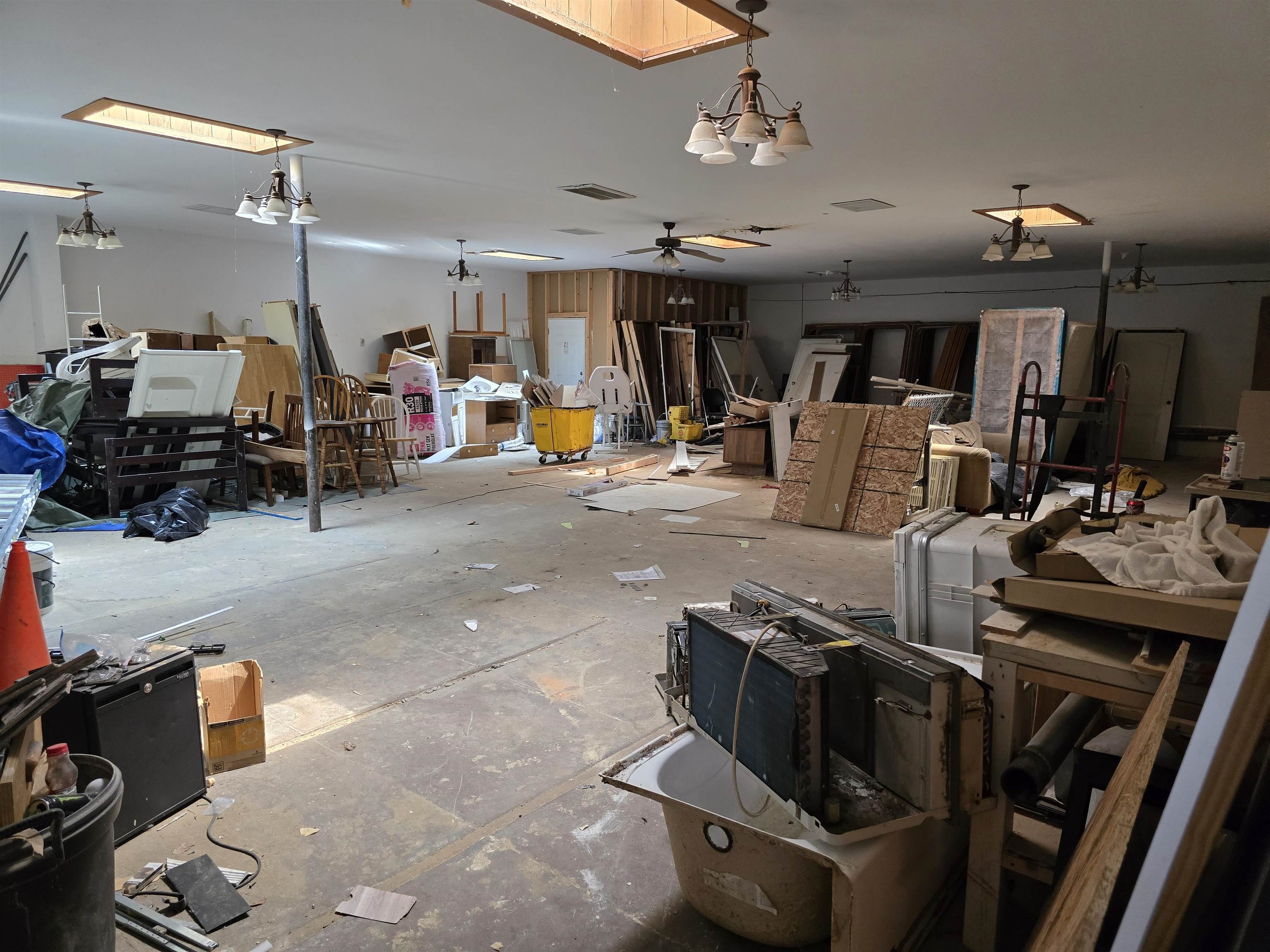 1600 North Avenue Unit: D