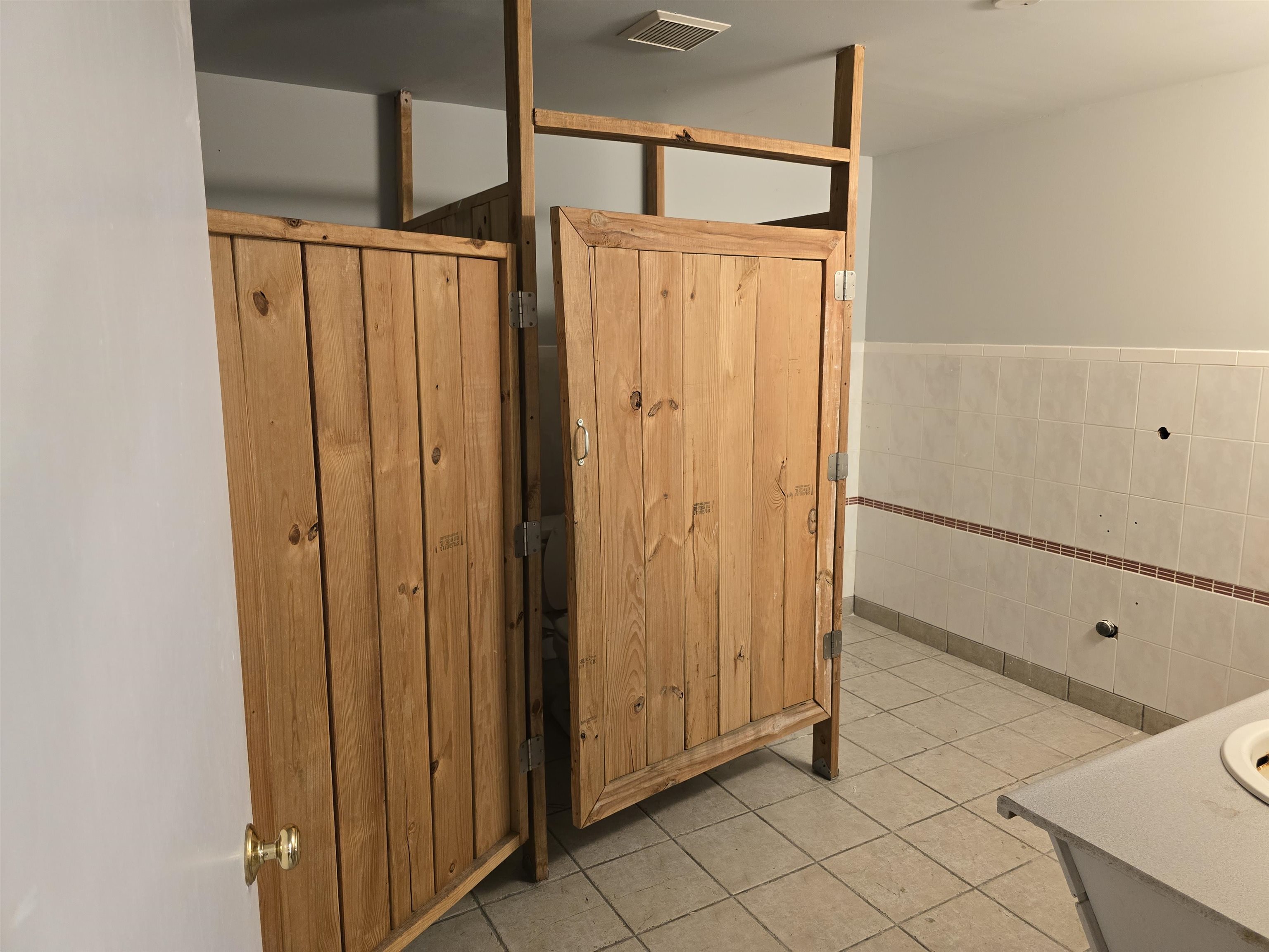 1600 North Avenue Unit: D