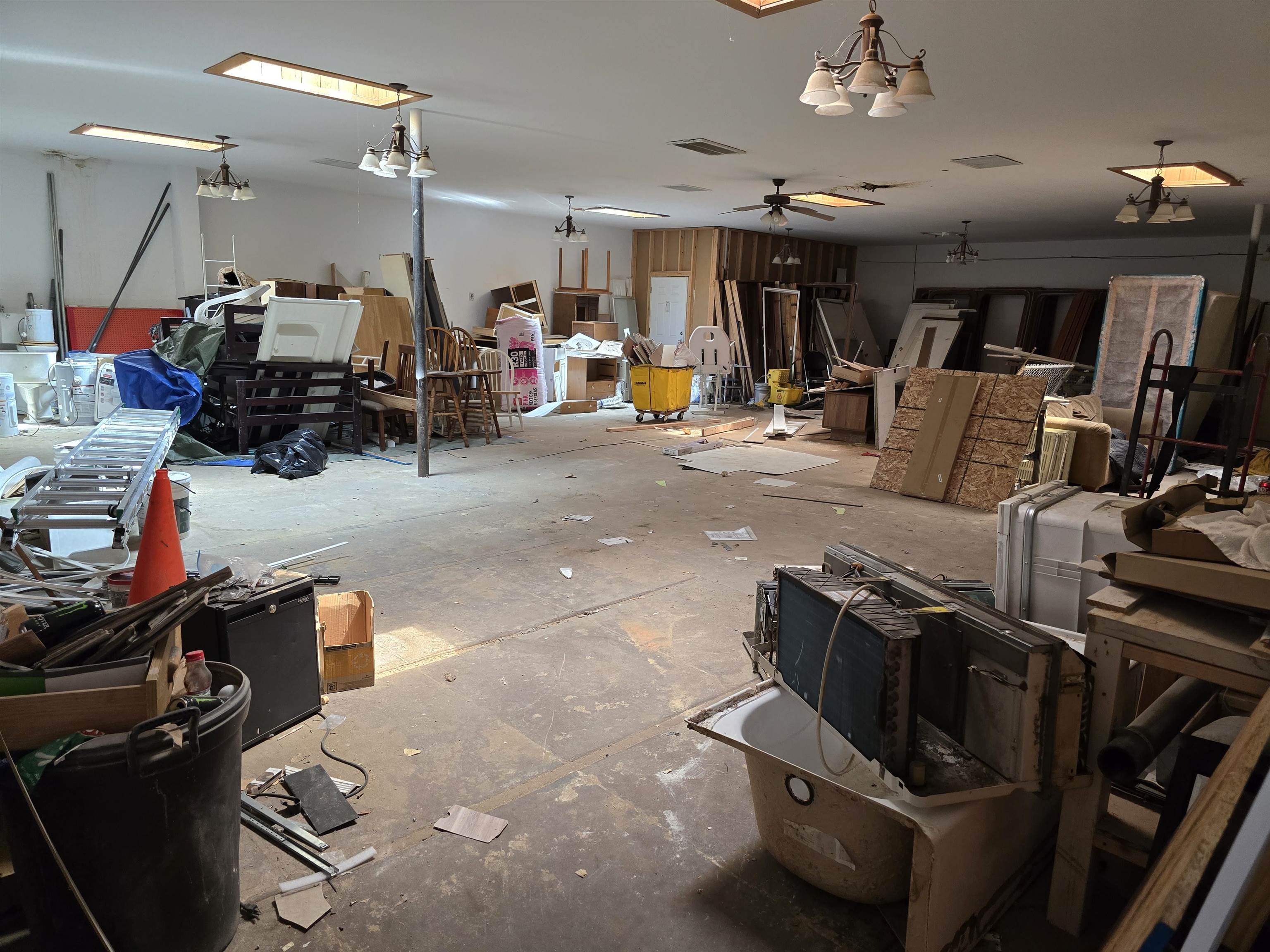 1600 North Avenue Unit: D