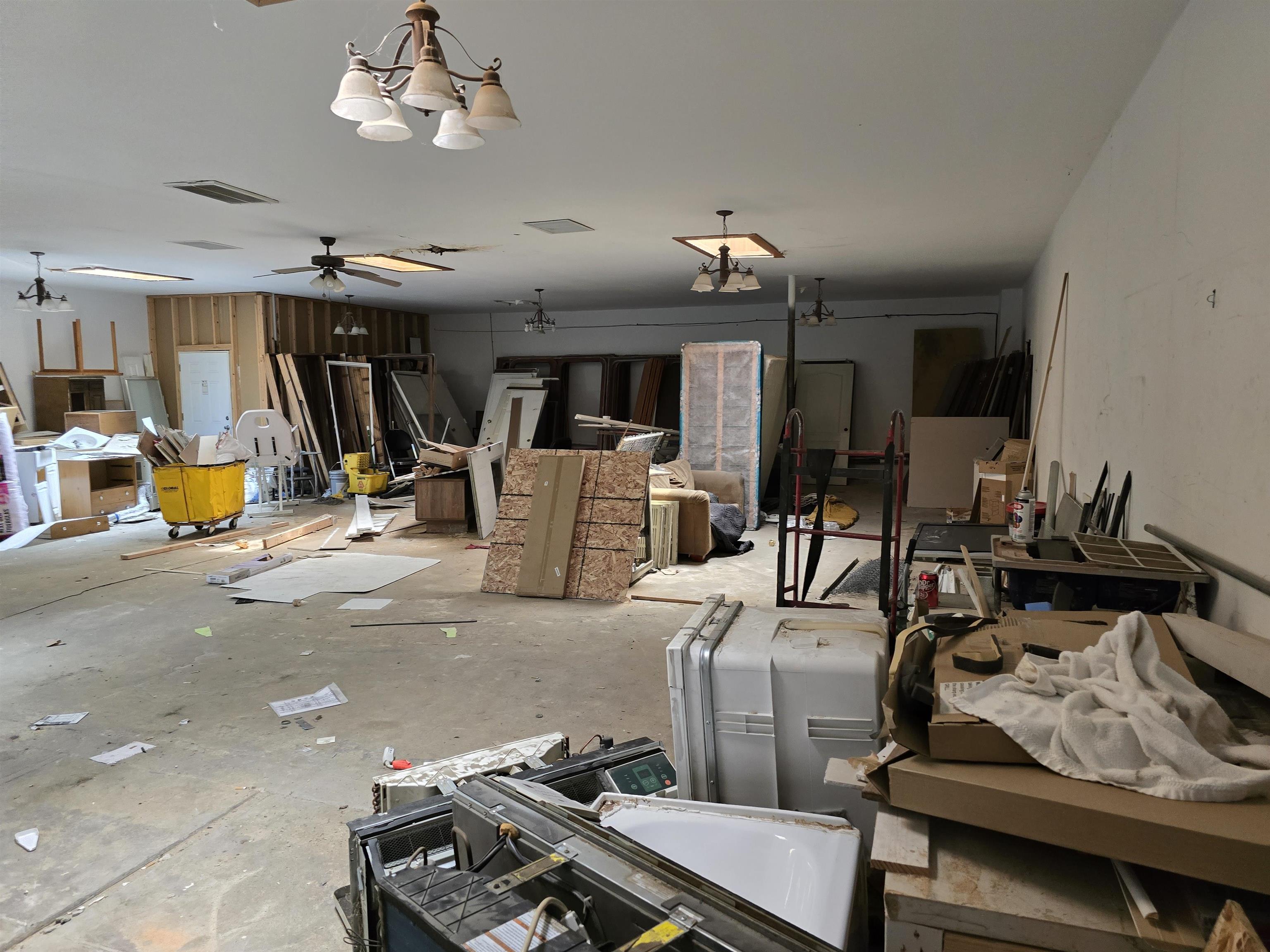 1600 North Avenue Unit: D