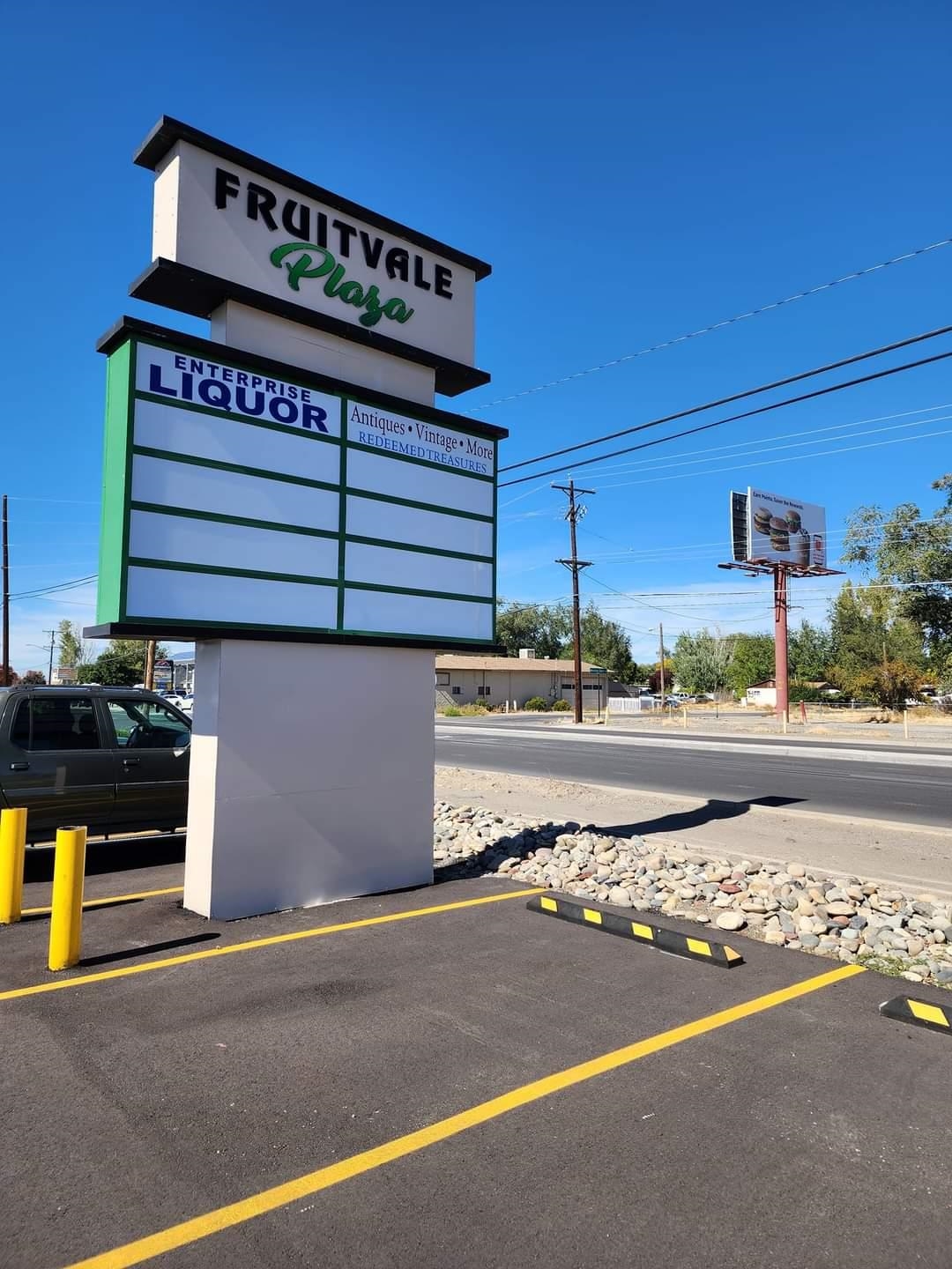 2923 North Avenue Unit: 3