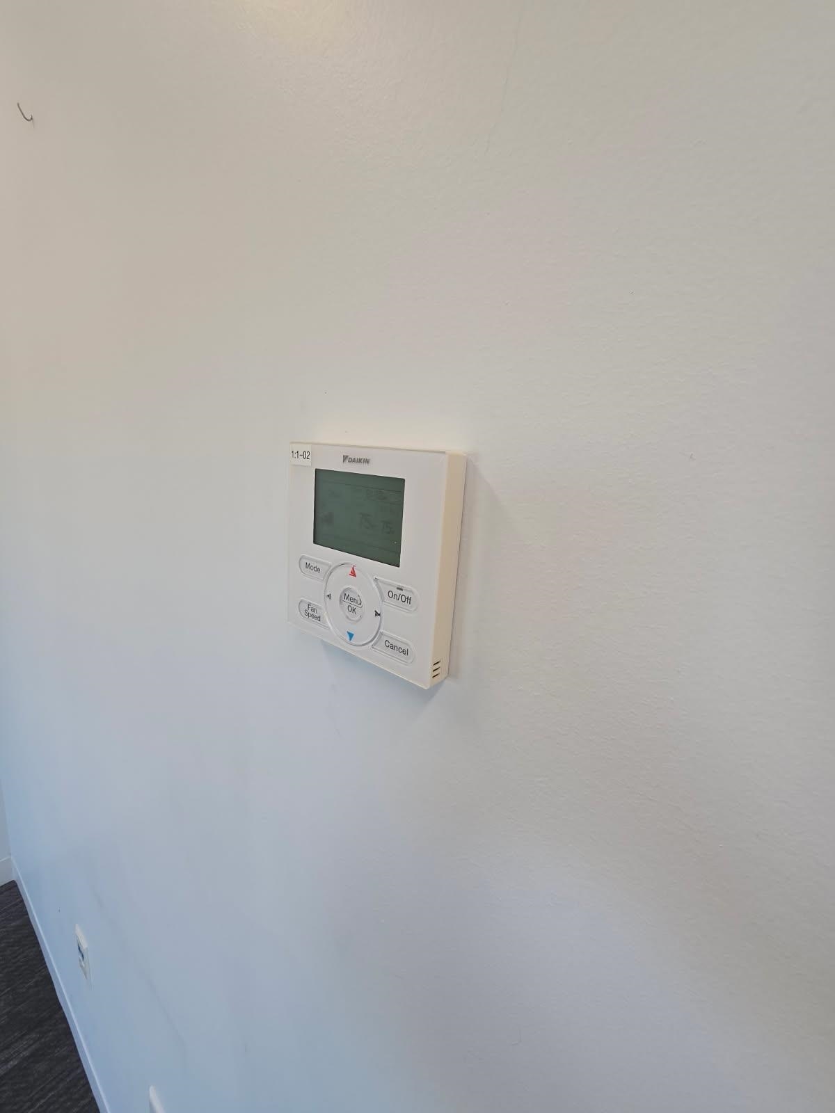 2755 North Avenue Unit: 212