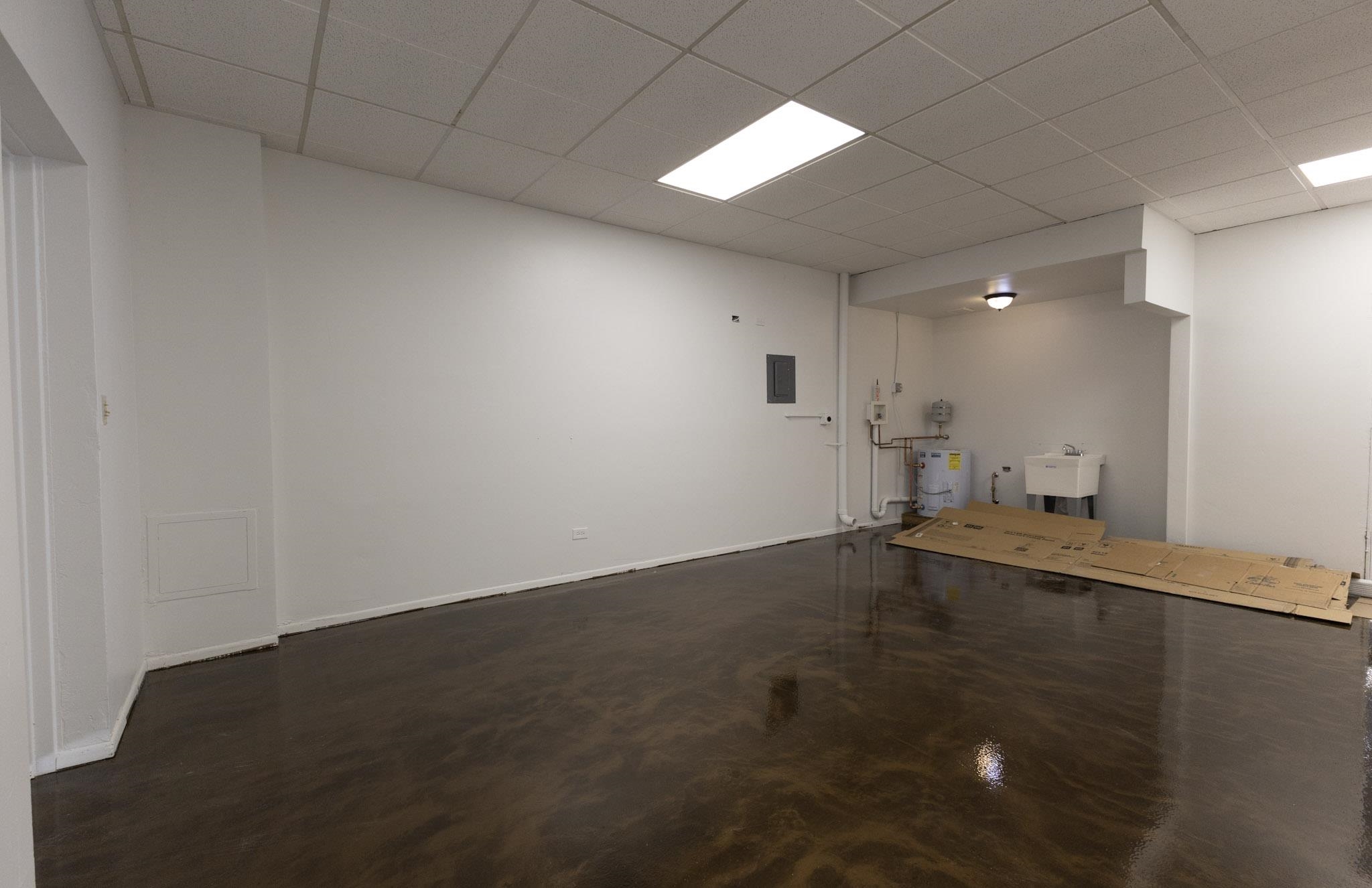 2923 North Avenue Unit: 1