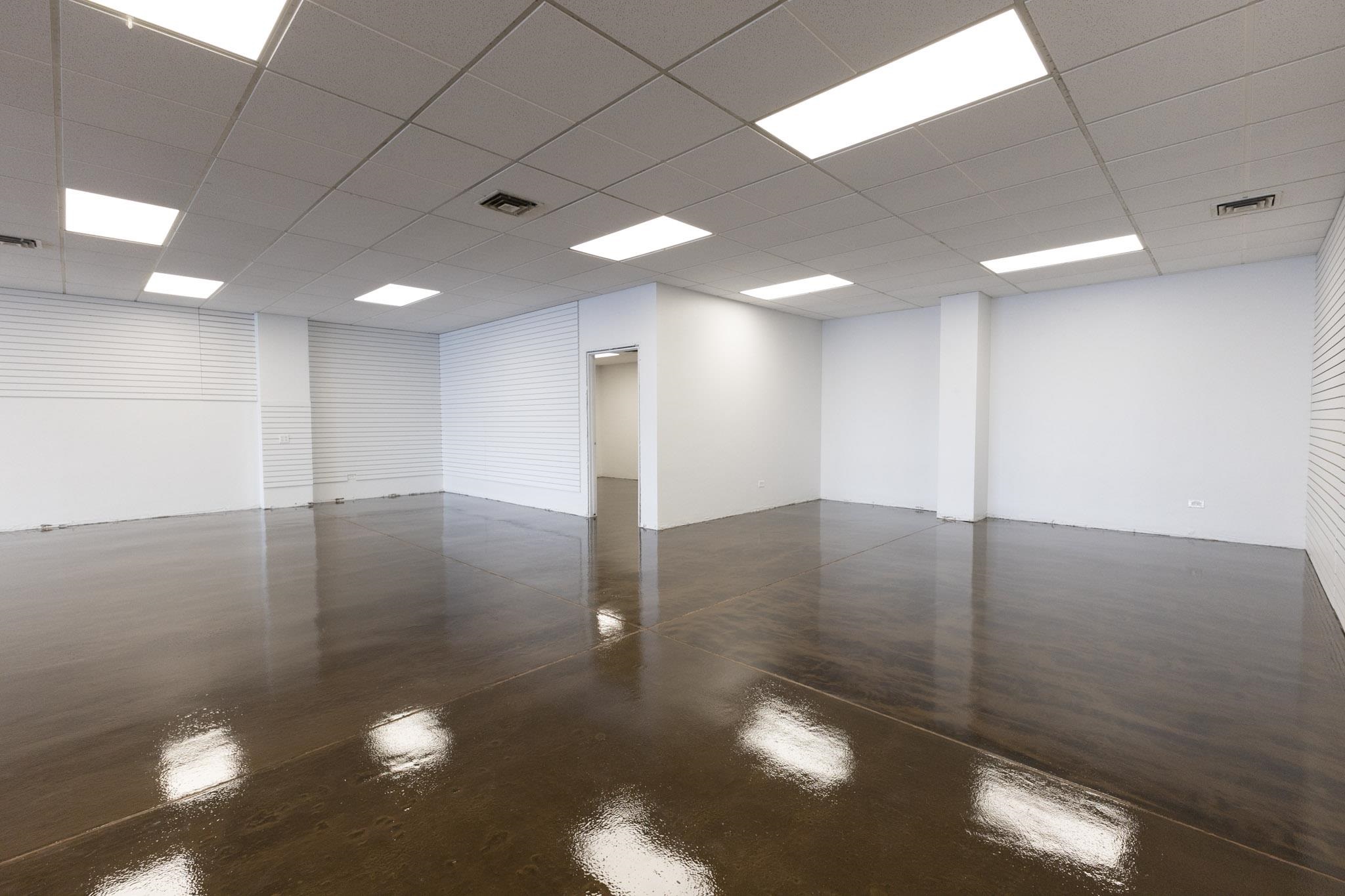 2923 North Avenue Unit: 1