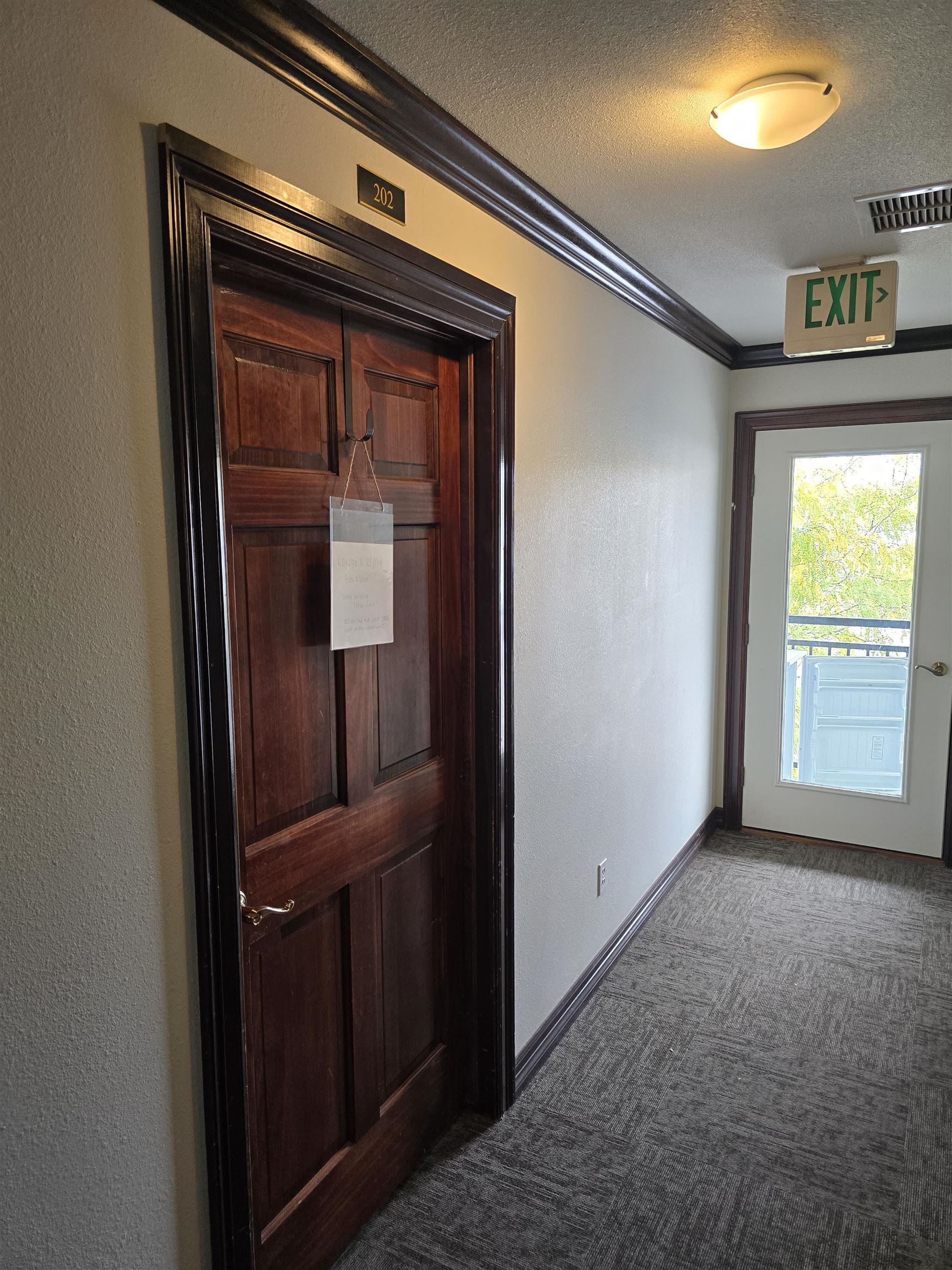 800 Belford Avenue Unit: 202