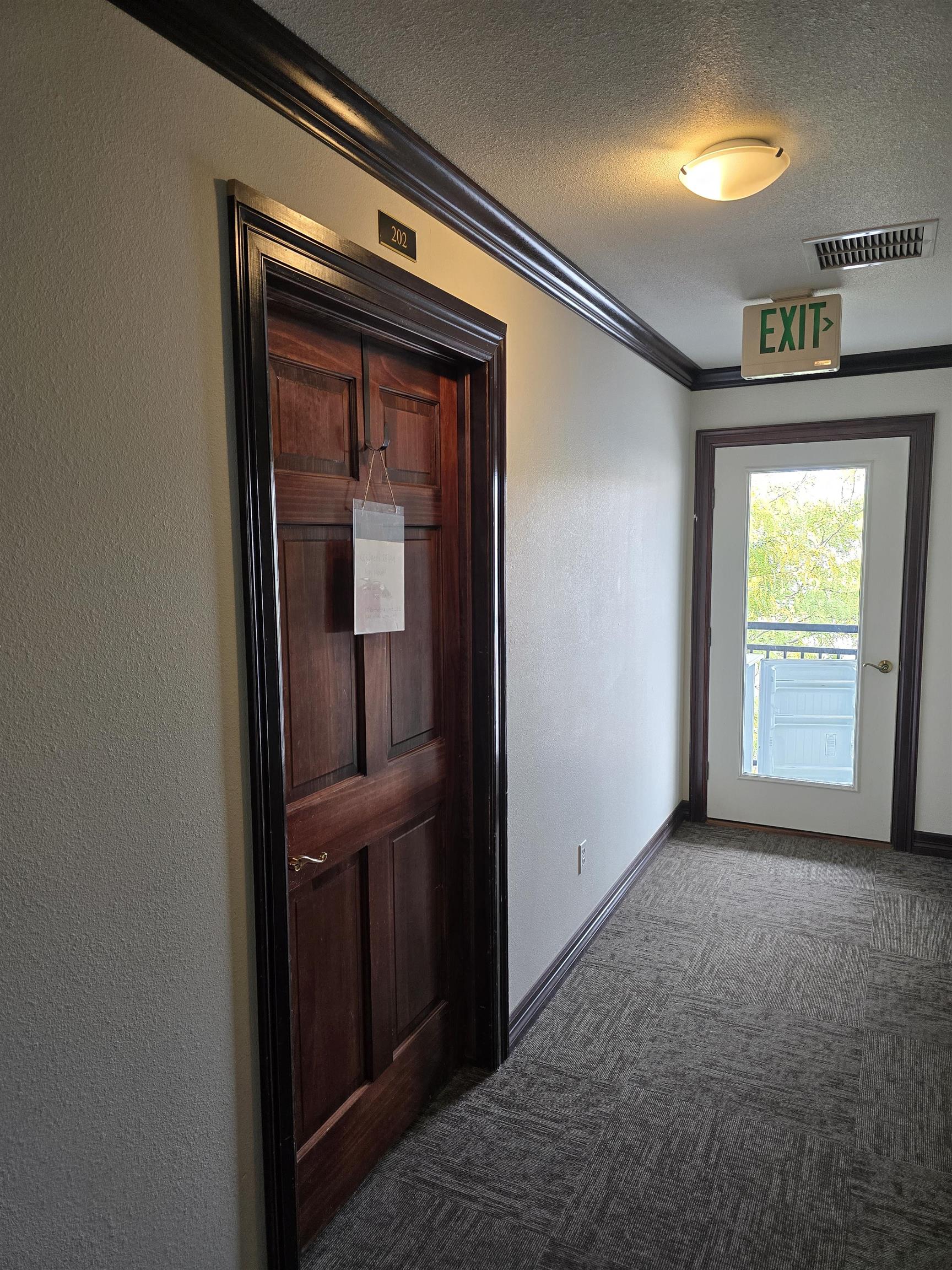 800 Belford Avenue Unit: 202