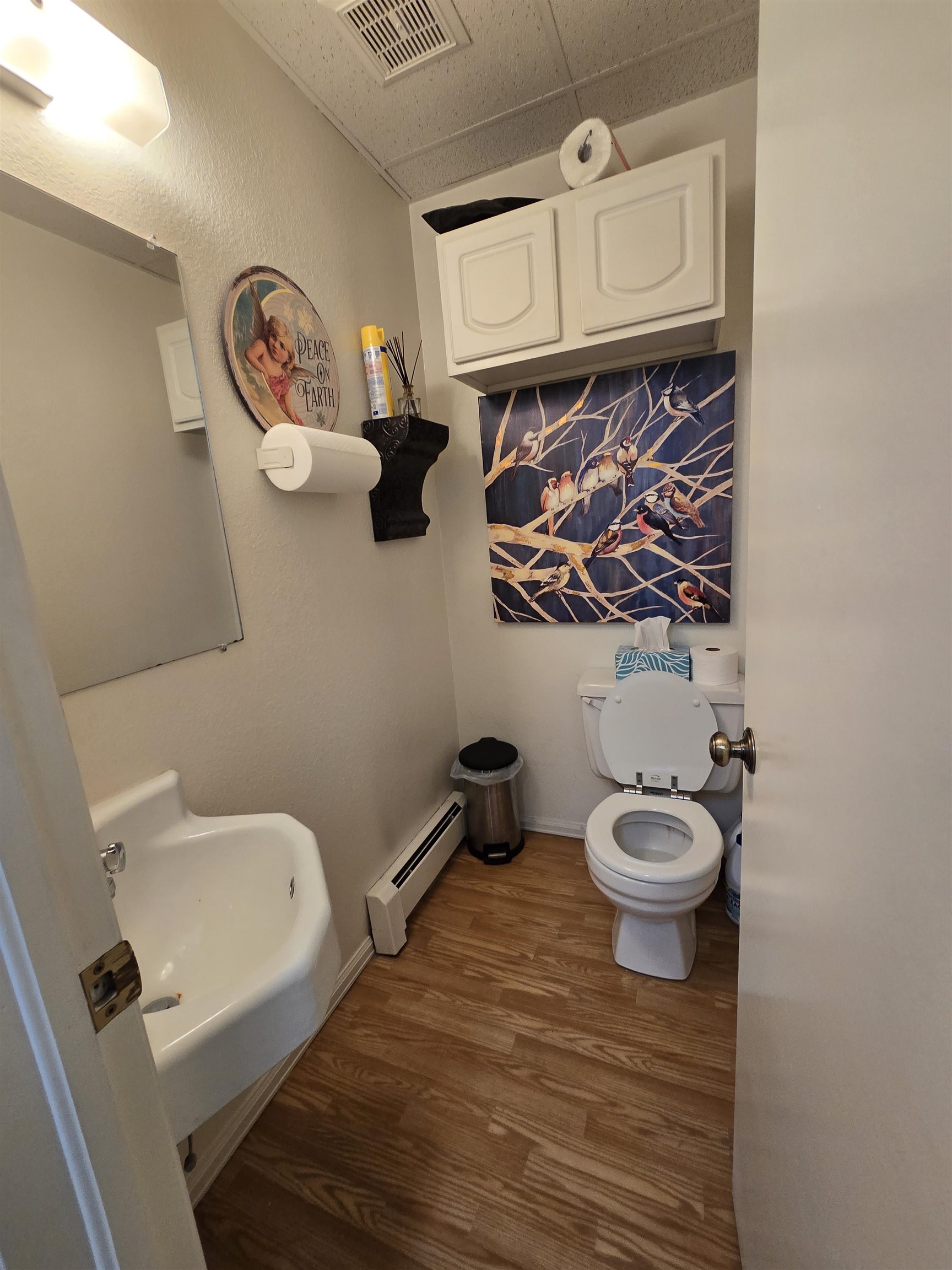 838 Grand Avenue Unit: Main