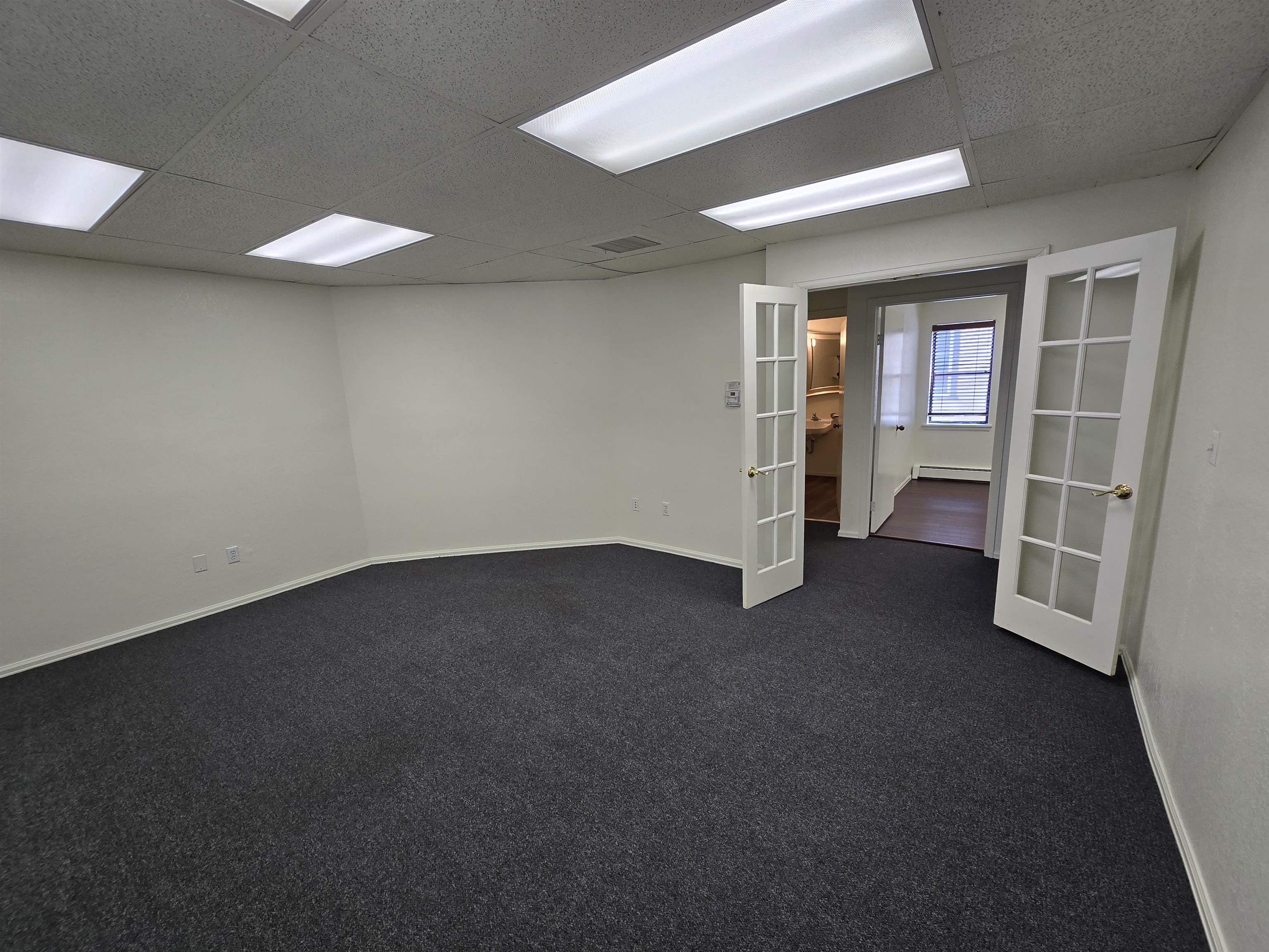 838 Grand Avenue Unit: Main