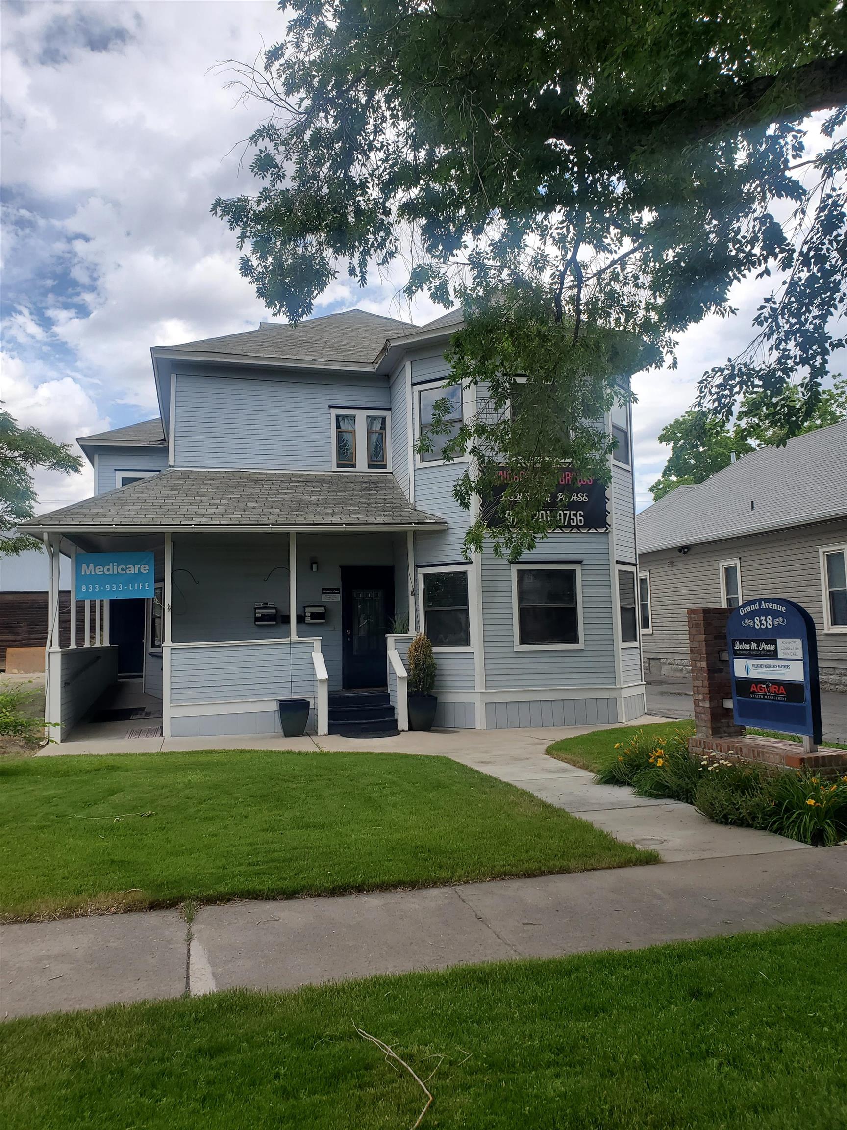 838 Grand Avenue Unit: Upper