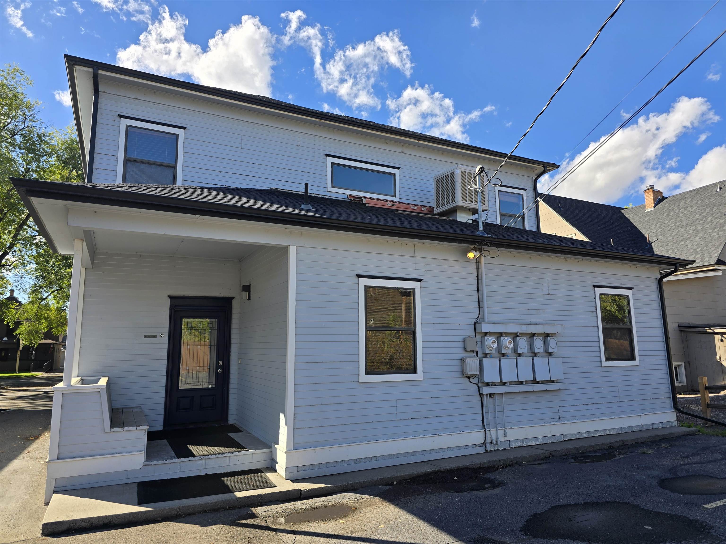 838 Grand Avenue Unit: Upper