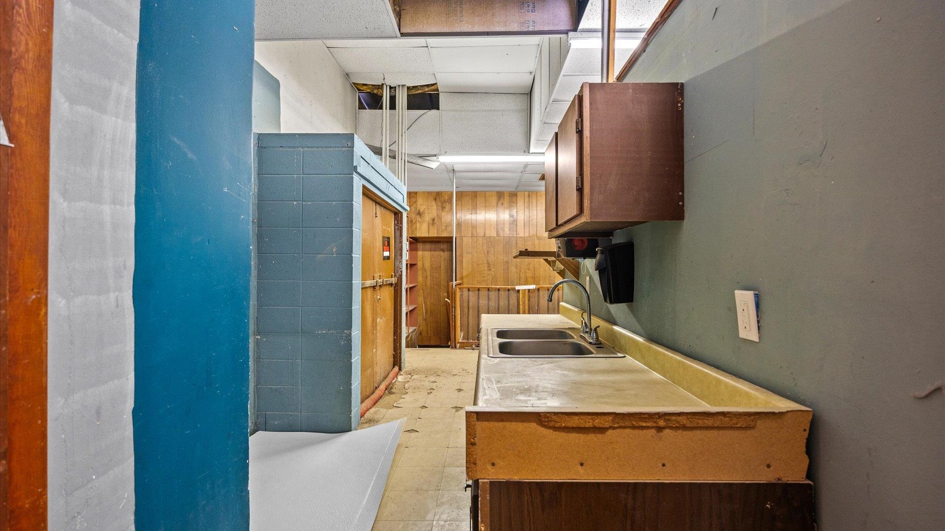 461 Grand Avenue Unit: a