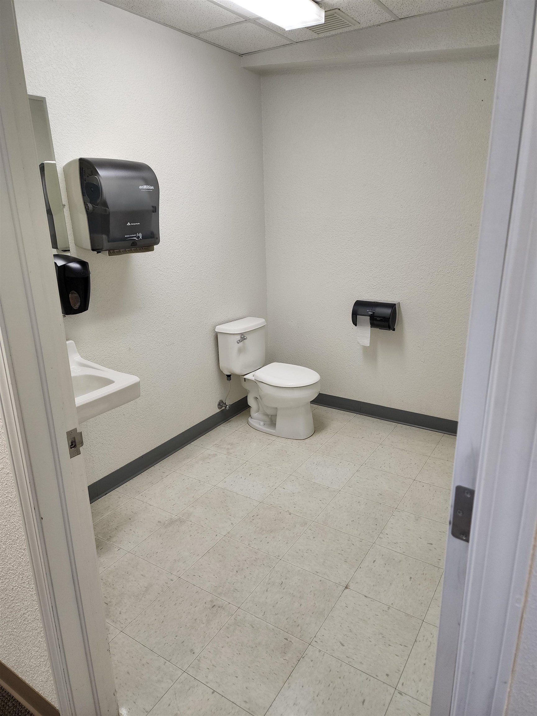 2275 Logos Court Unit: 27