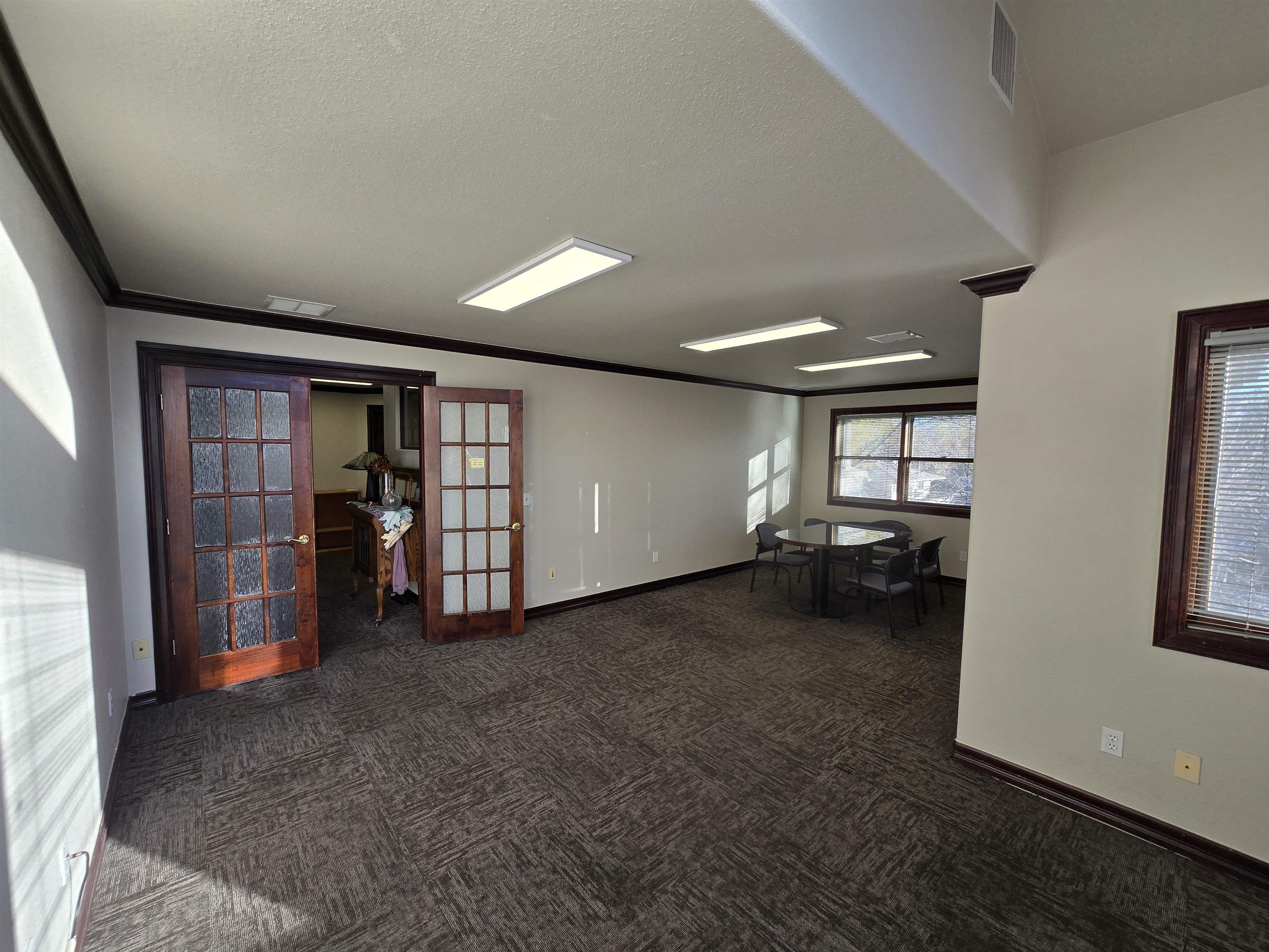 800 Belford Avenue Unit: 200A