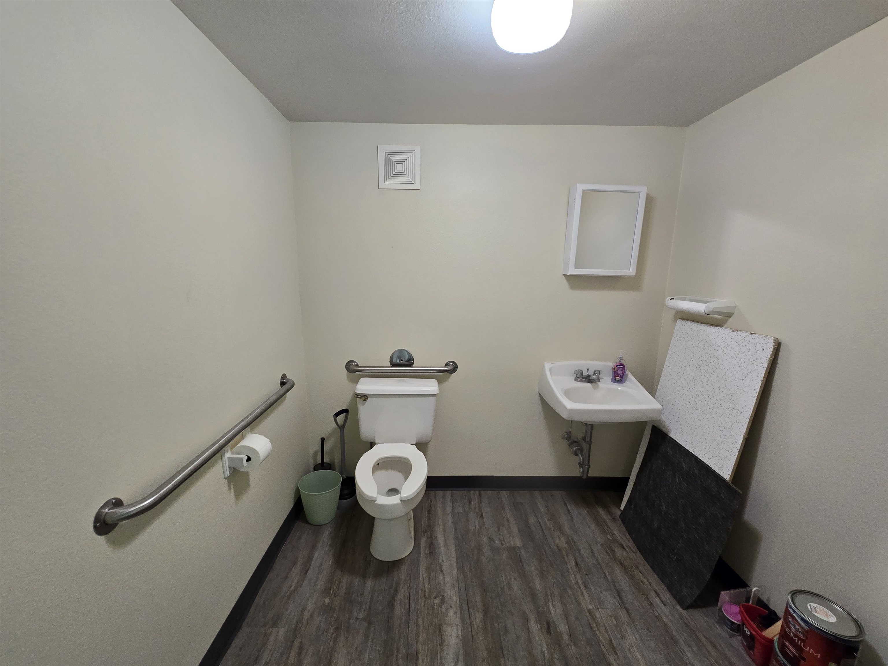 2493 Highway 6&50 Unit: 11