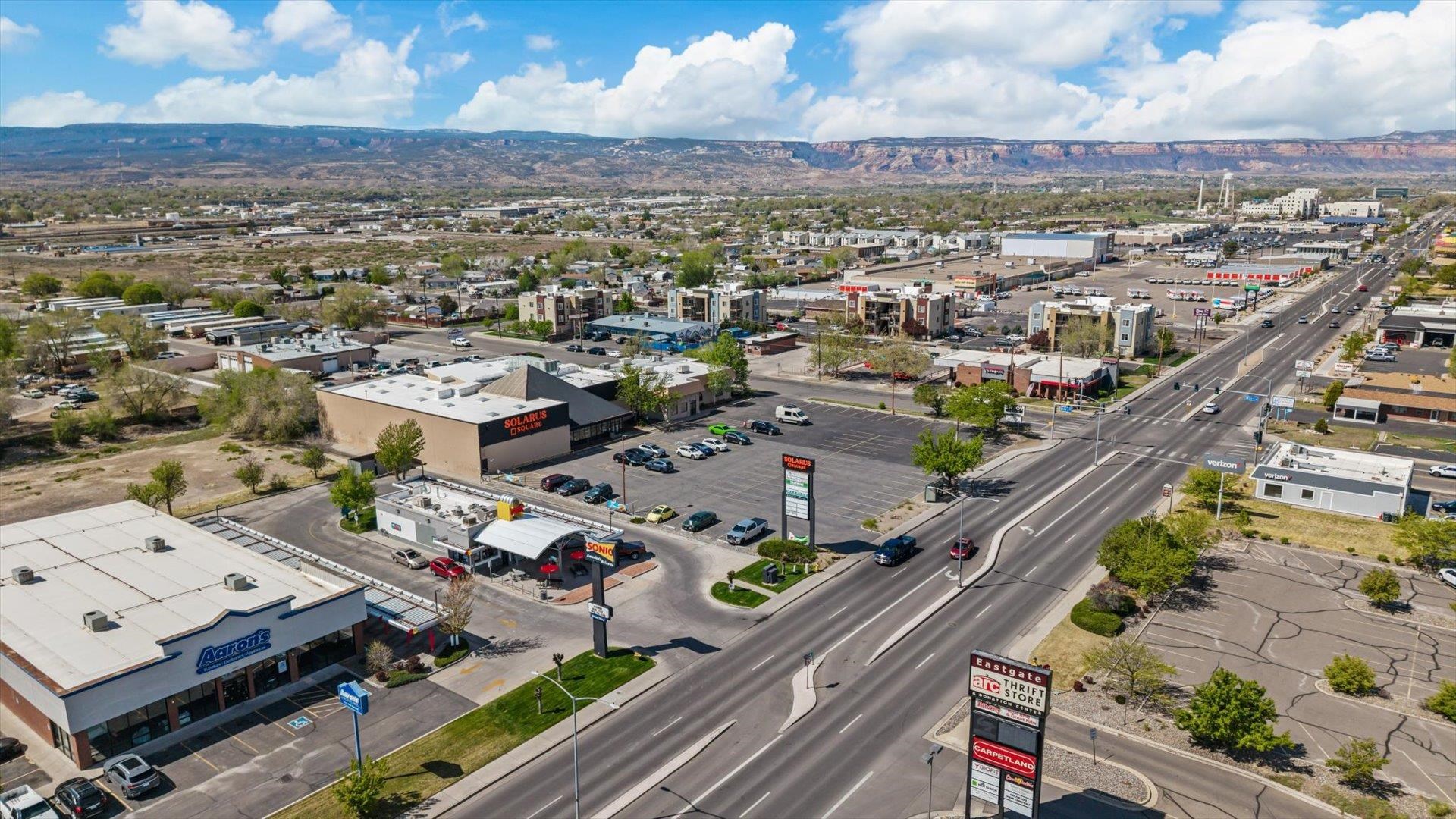 2829 North Avenue Unit: 106/107