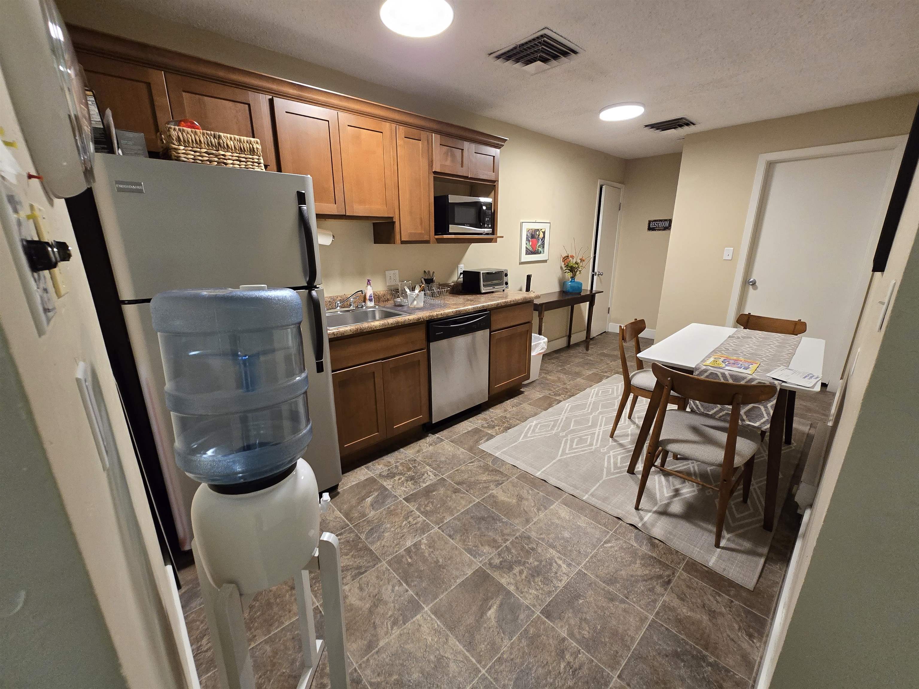 1000 N 9th Street Unit: 37 B