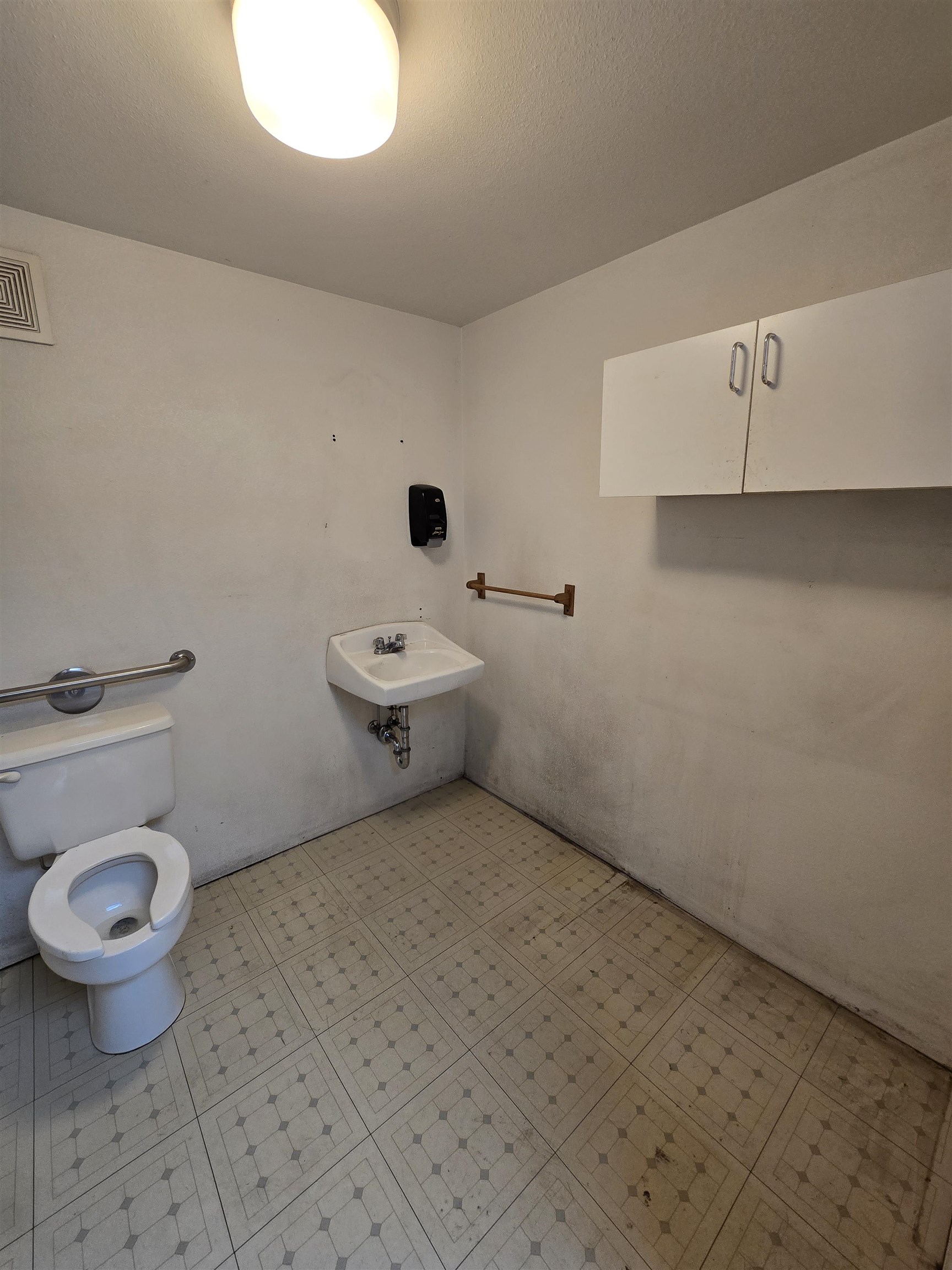 2493 Highway 6&50 Unit: 15