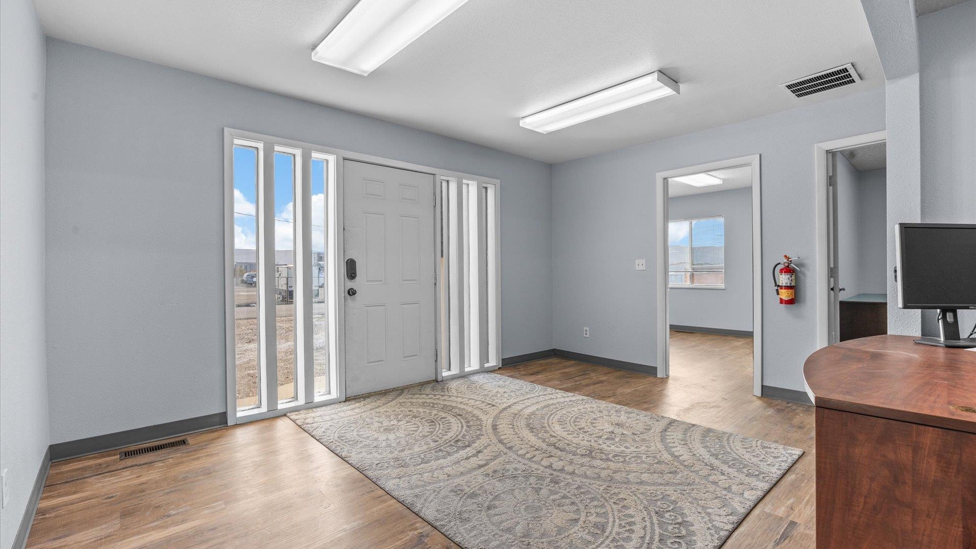 2390 & 2394 Leland Avenue