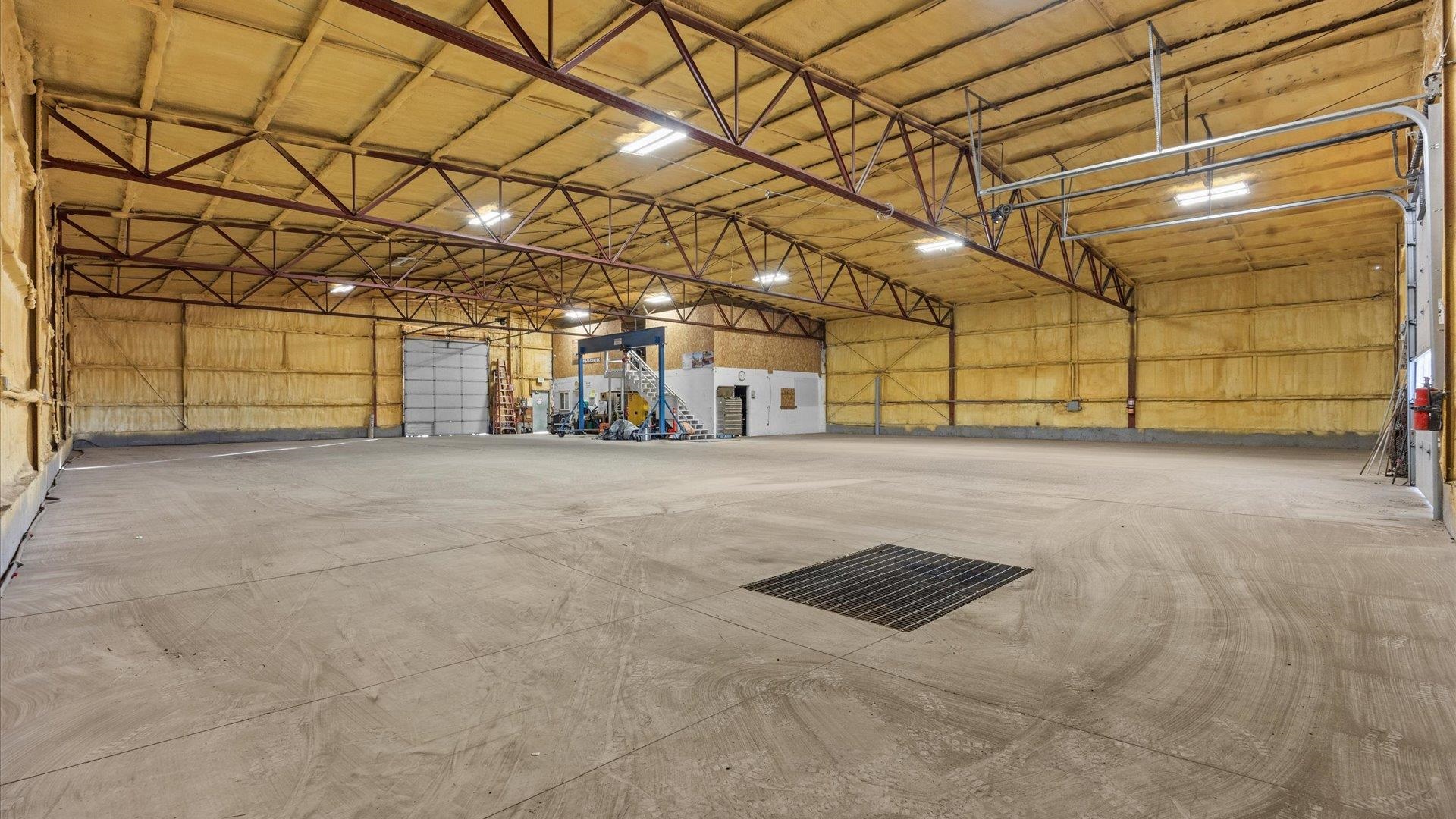 2390 & 2394 Leland Avenue