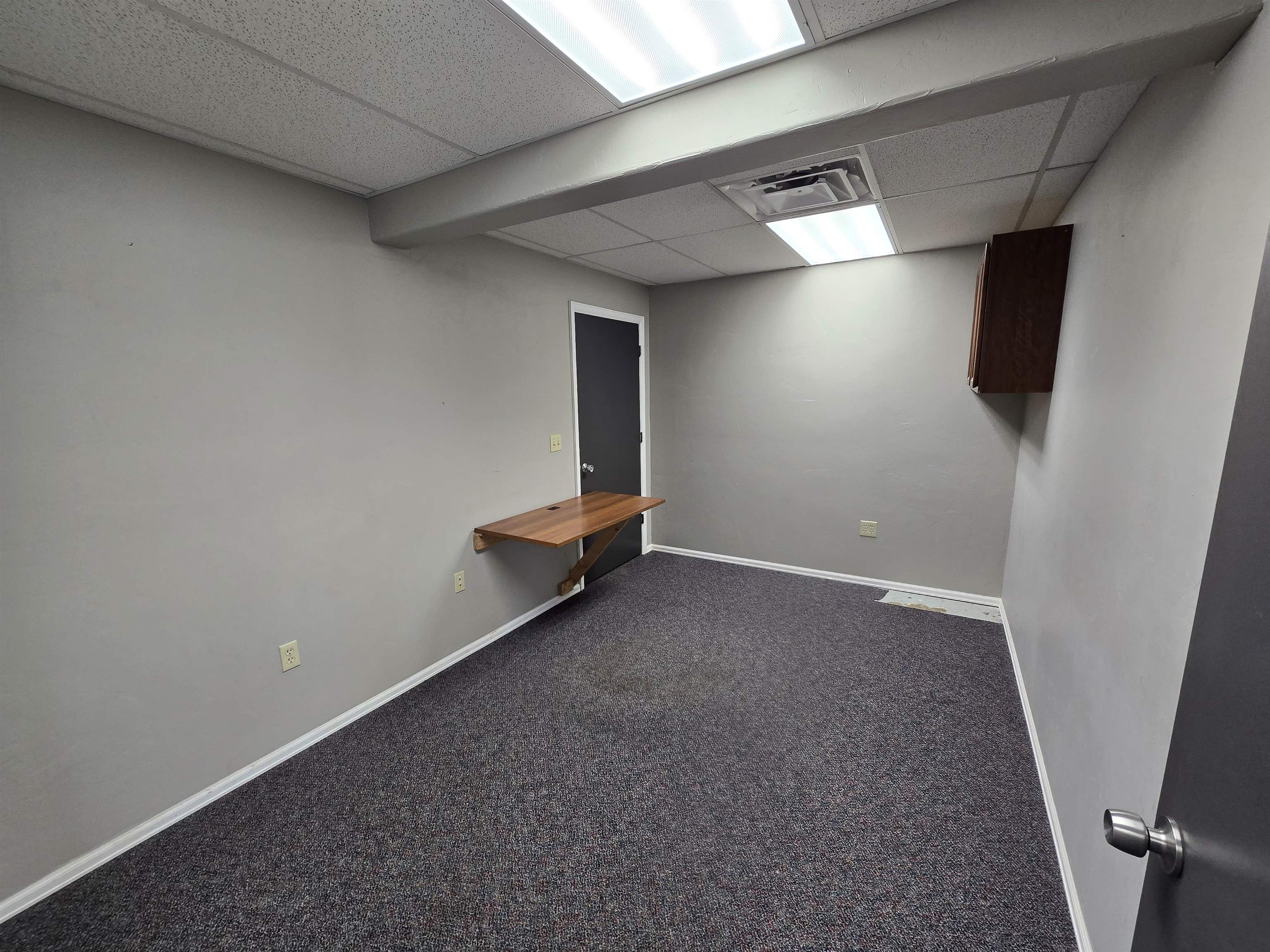 529 E Grand Avenue Unit: D