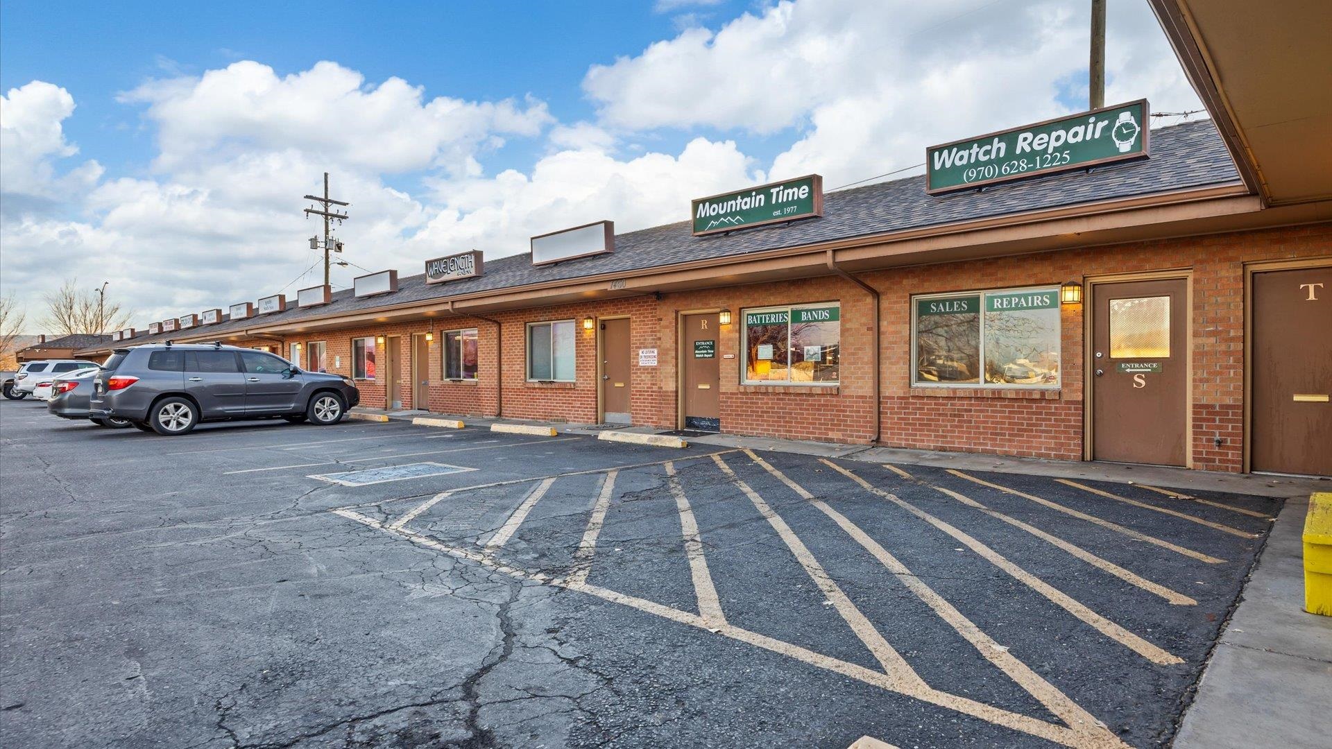 1460 North Avenue Unit: R