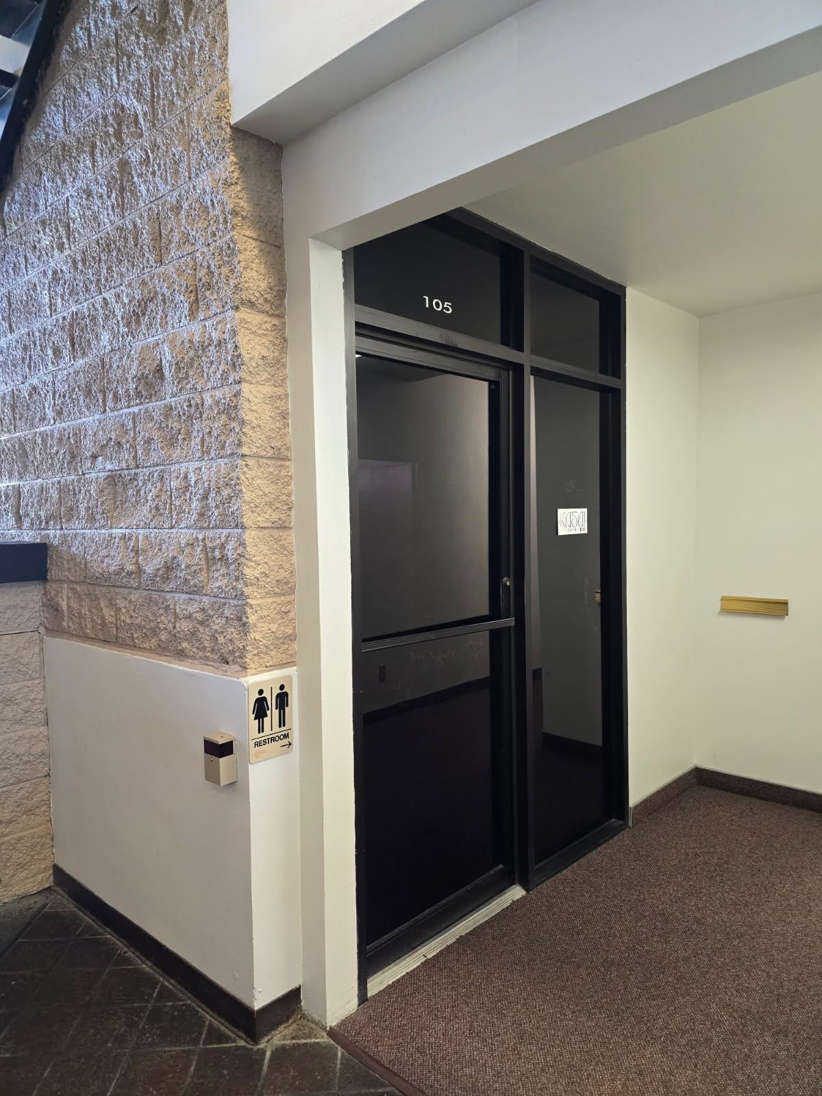 2829 North Avenue Unit: 105