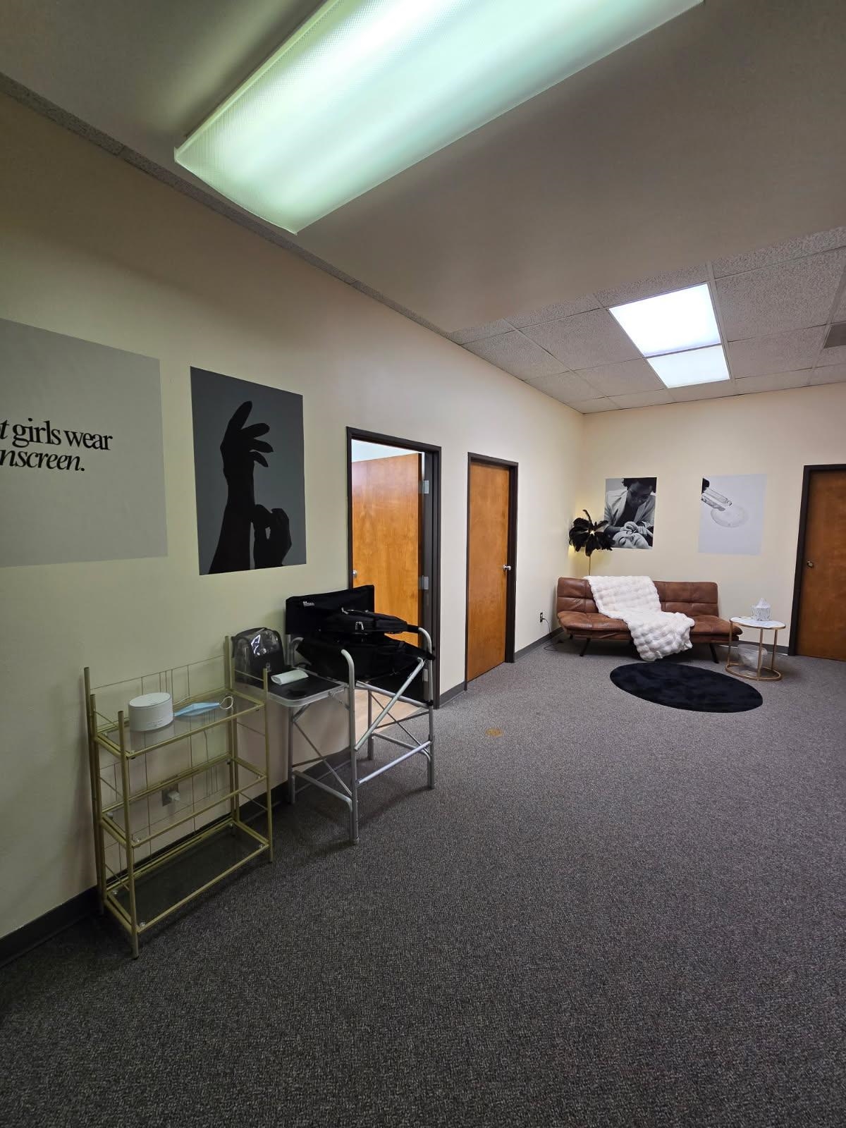 2829 North Avenue Unit: 105