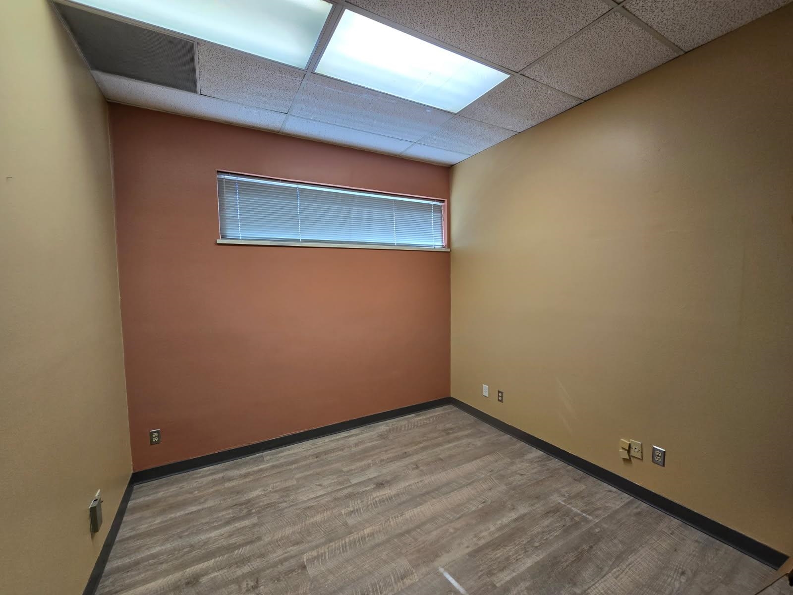 2829 North Avenue Unit: 105