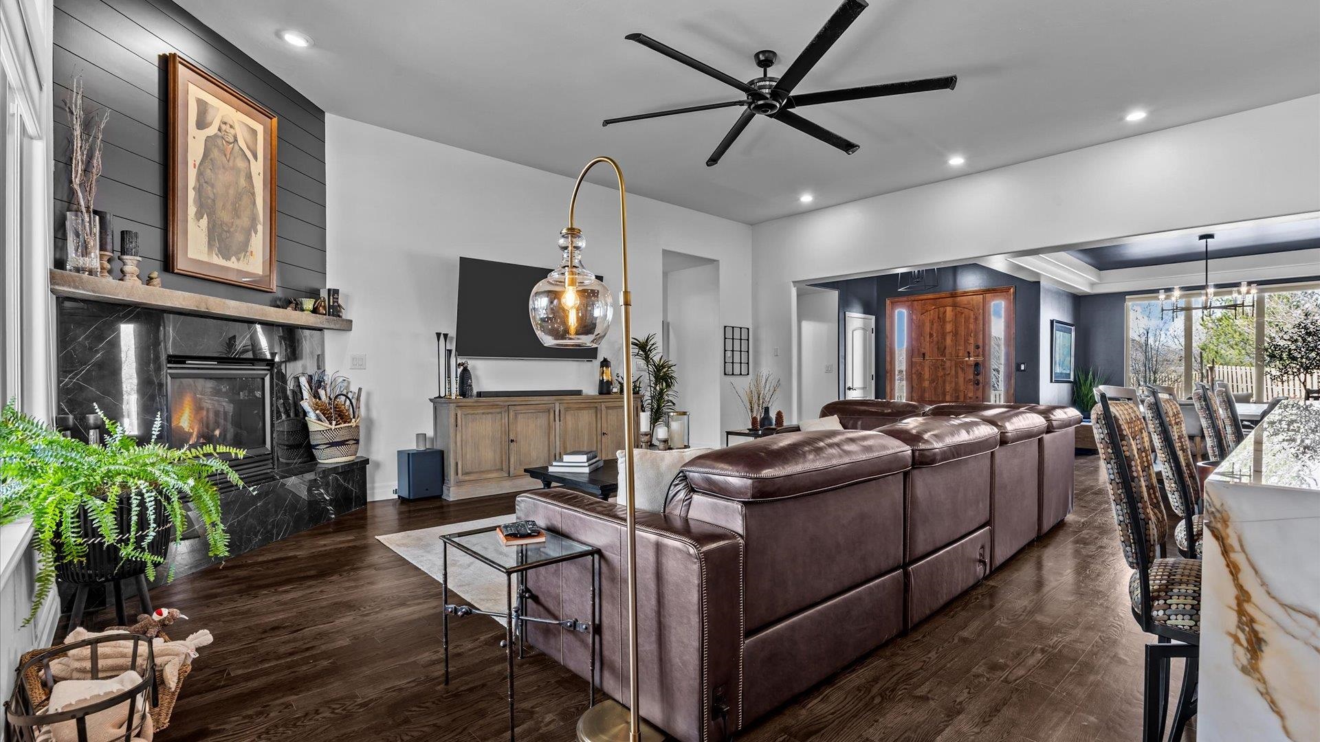 3512 Woodgate Drive