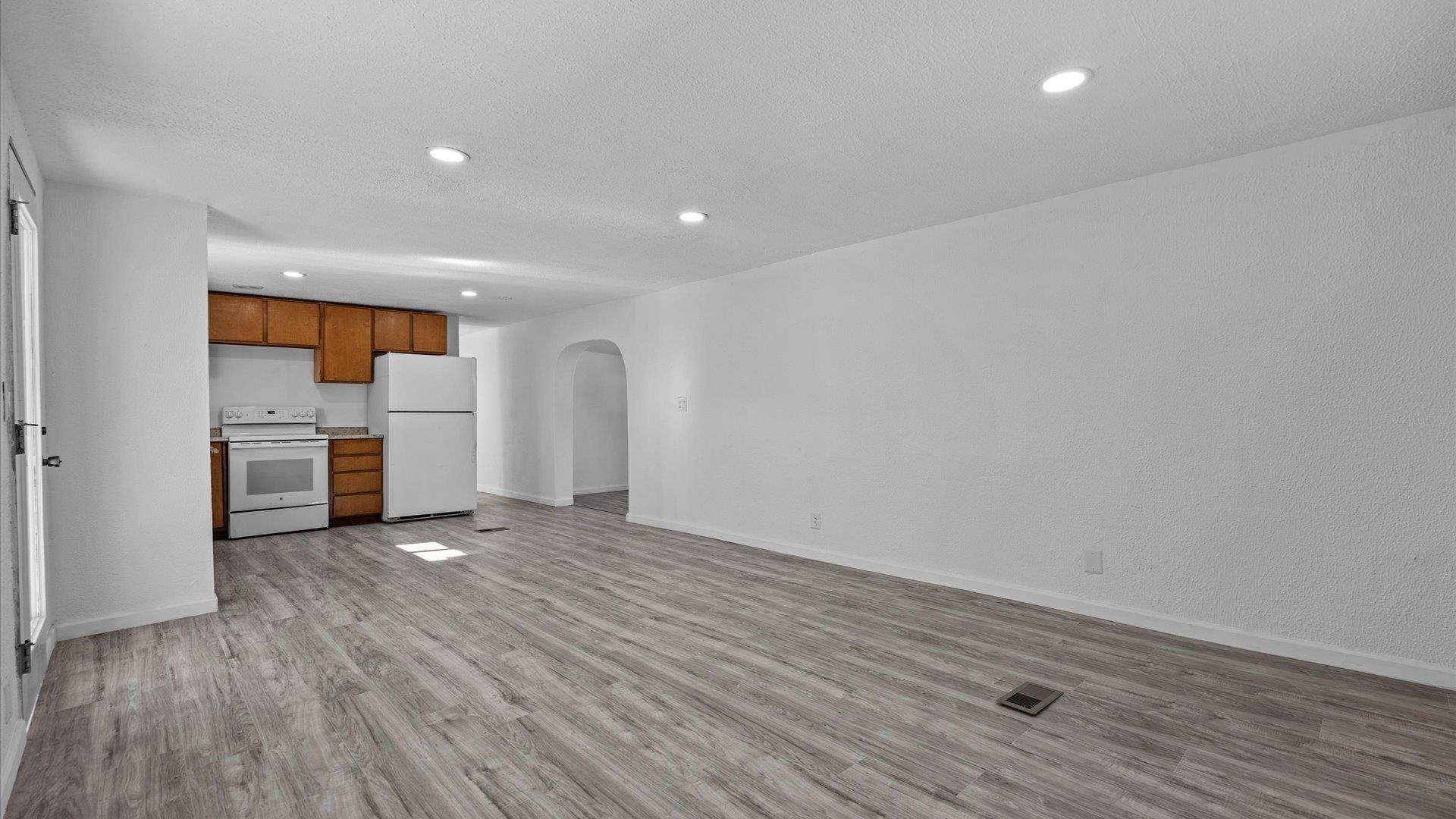 424 32 Road Unit: 113