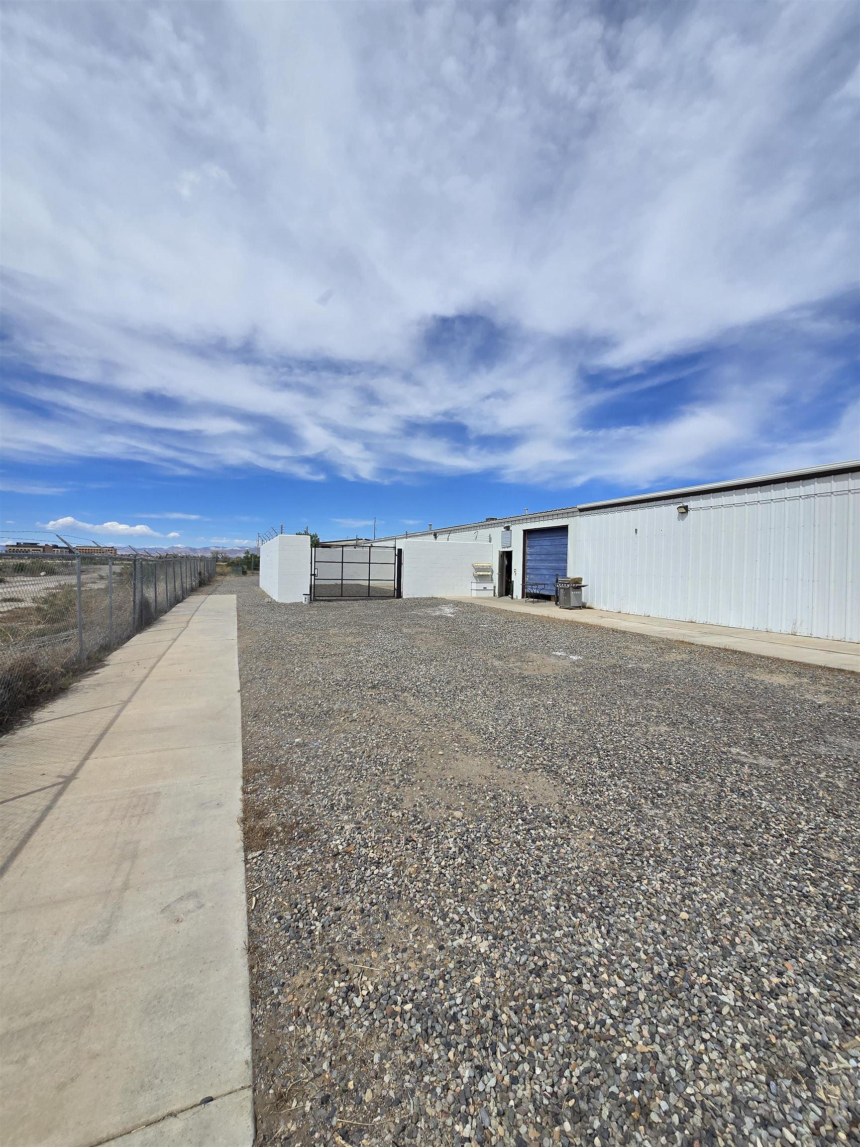 2375 Leland Avenue Unit: B