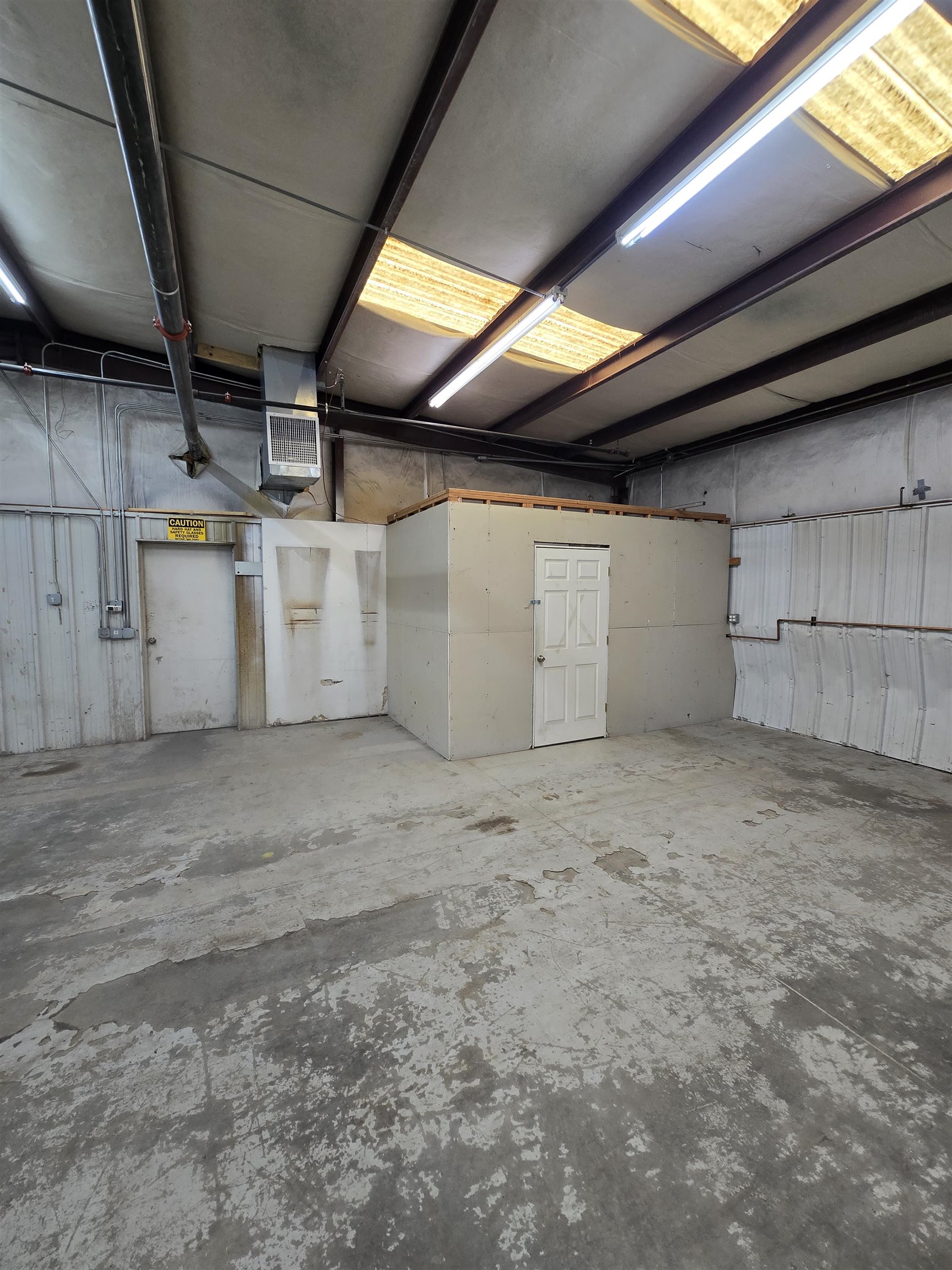 2375 Leland Avenue Unit: B