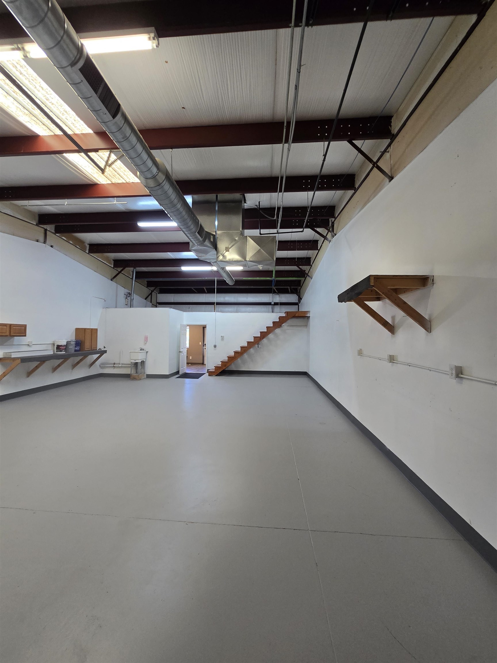802 1st Avenue Unit: B