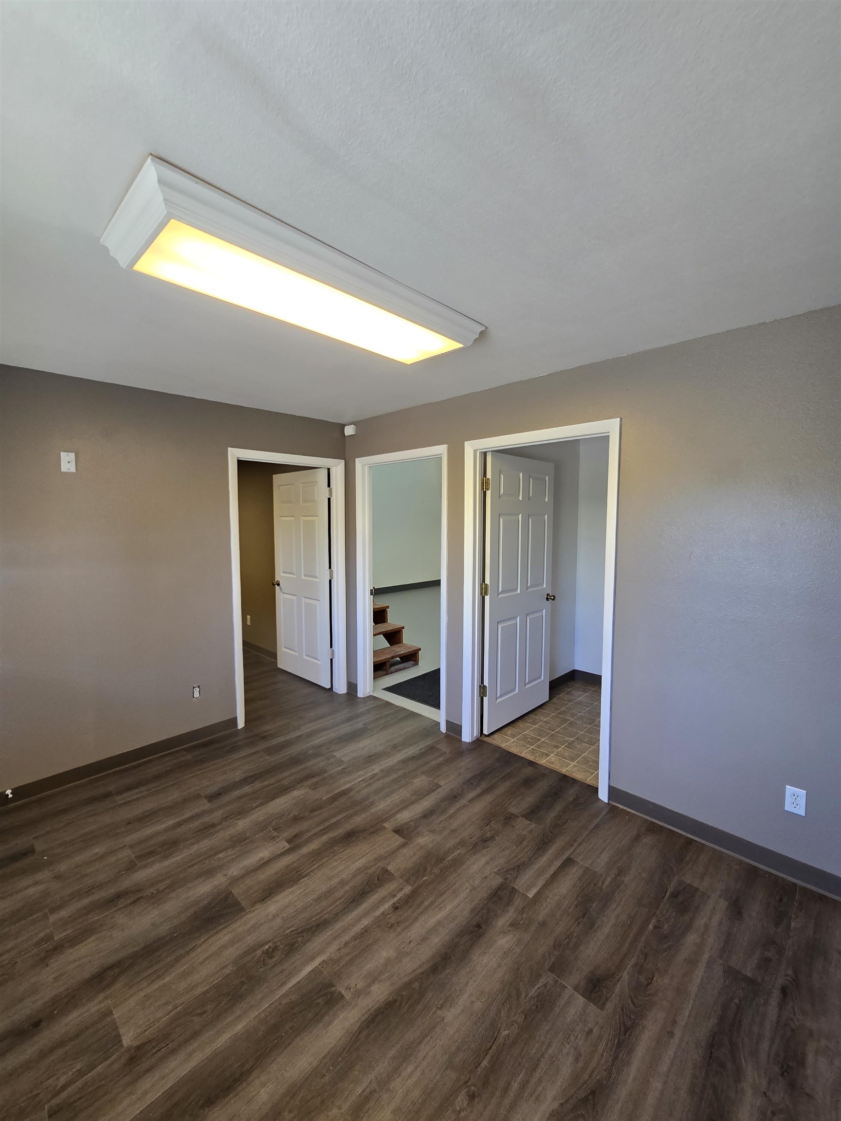 802 1st Avenue Unit: B