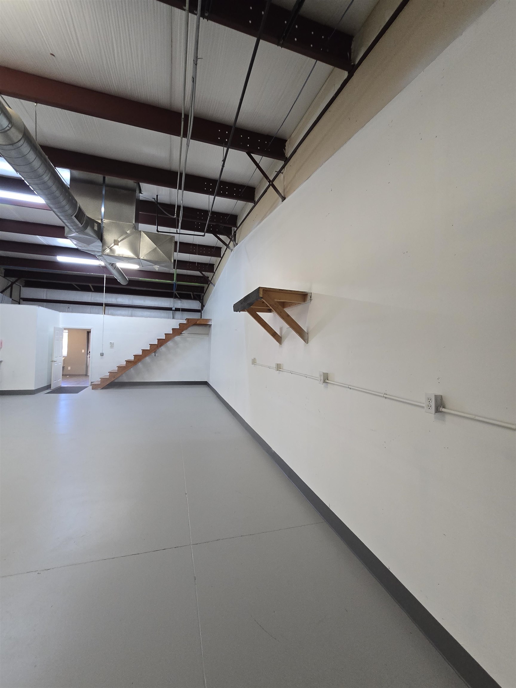 802 1st Avenue Unit: B