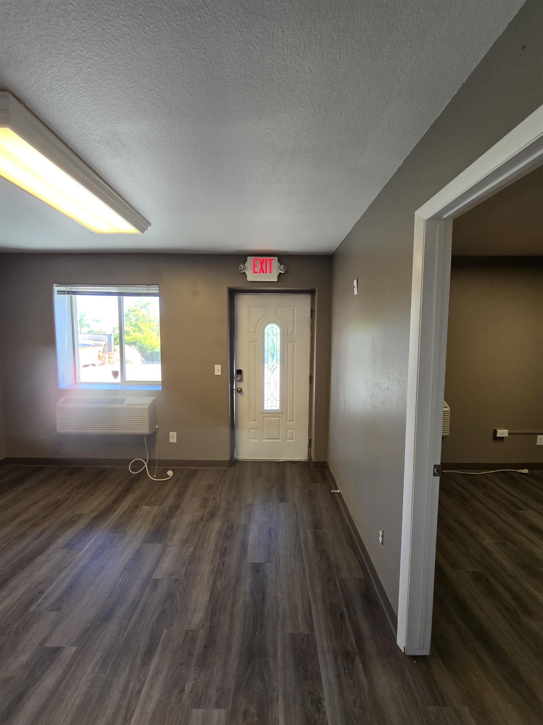 802 1st Avenue Unit: B